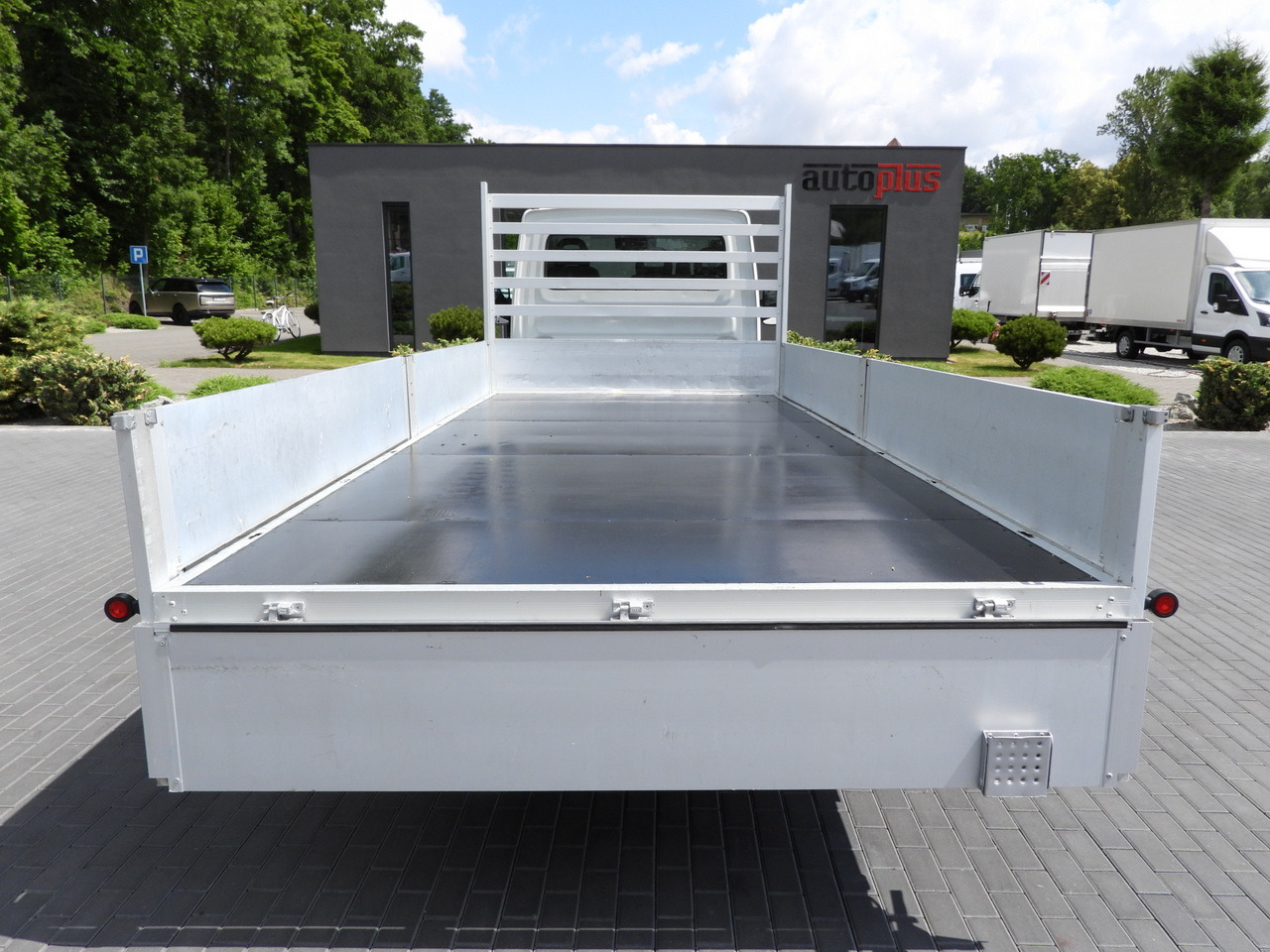 Furgoneta caja abierta IVECO DAILY 35S16 STAKE BODY 10 PALLETS CRUISE CONTROL AIR CONDITIONING 160HP: foto 11 Furgoneta caja abierta IVECO DAILY 35S16 STAKE BODY 10 PALLETS CRUISE CONTROL AIR CONDITIONING 160HP: foto 11