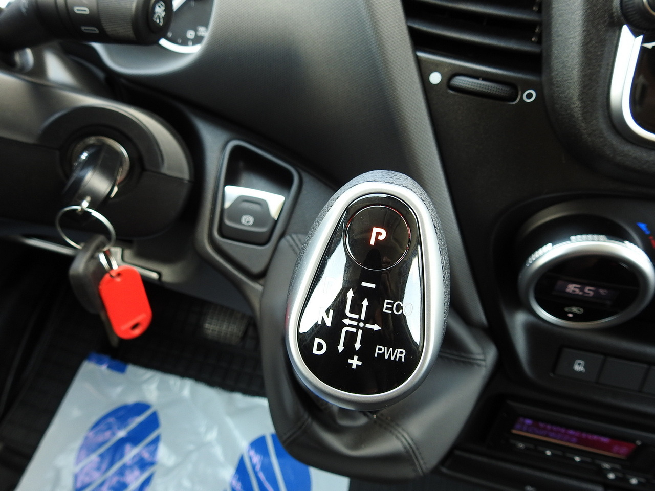 Furgoneta con lona nuevo IVECO DAILY 35S18 NEW TARPAULIN 8 PALLETS CRUISE CONTROL NAVIGATION LED LIGHTS AUTOMATIC TRANSMISSION HI-MATIC MANUFACTURERS WARRANTY 180HP: foto 38 Furgoneta con lona nuevo IVECO DAILY 35S18 NEW TARPAULIN 8 PALLETS CRUISE CONTROL NAVIGATION LED LIGHTS AUTOMATIC TRANSMISSION HI-MATIC MANUFACTURERS WARRANTY 180HP: foto 38