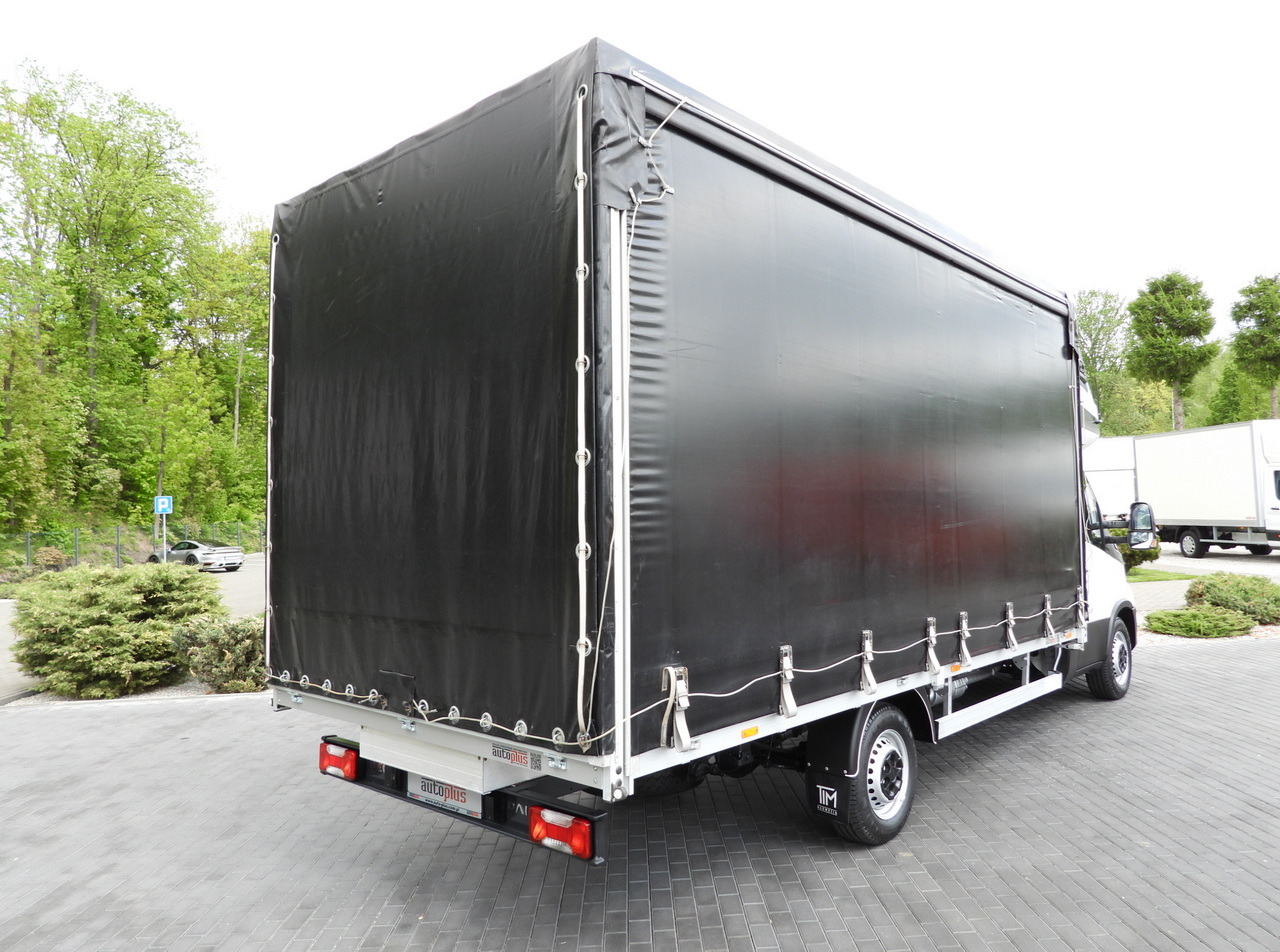 IVECO DAILY 35S18 TARPAULIN 10 PALLETS WEBASTO CRUISE CONTROL AIR CONDITIONING 180HP - Furgoneta con lona: foto 3 IVECO DAILY 35S18 TARPAULIN 10 PALLETS WEBASTO CRUISE CONTROL AIR CONDITIONING 180HP - Furgoneta con lona: foto 3