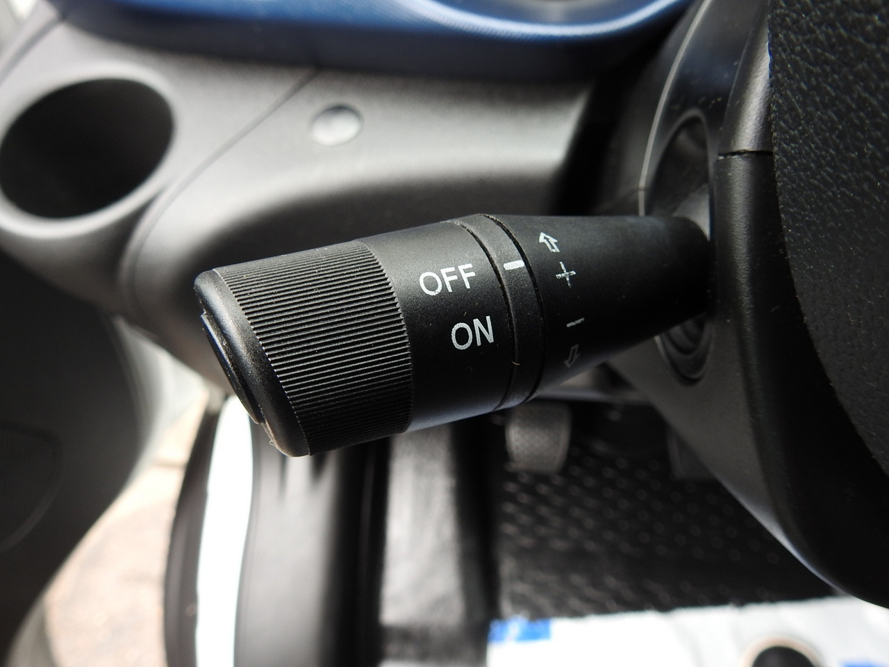 Leasing de IVECO DAILY 70C18 TARPAULIN LIFT 12 PALLETS WEBASTO CRUISE CONTROL TWIN WHEELS AIR CONDITIONING  180HP IVECO DAILY 70C18 TARPAULIN LIFT 12 PALLETS WEBASTO CRUISE CONTROL TWIN WHEELS AIR CONDITIONING  180HP: foto 35