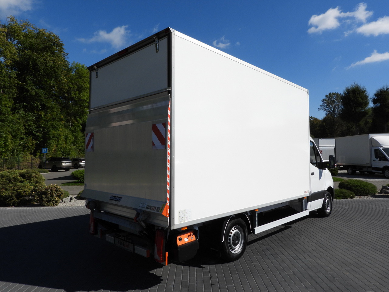 MERCEDES SPRINTER 315 BOX LIFT 8 PALLETS AIR CONDITIONING 150HP - Furgoneta caja cerrada: foto 3 MERCEDES SPRINTER 315 BOX LIFT 8 PALLETS AIR CONDITIONING 150HP - Furgoneta caja cerrada: foto 3