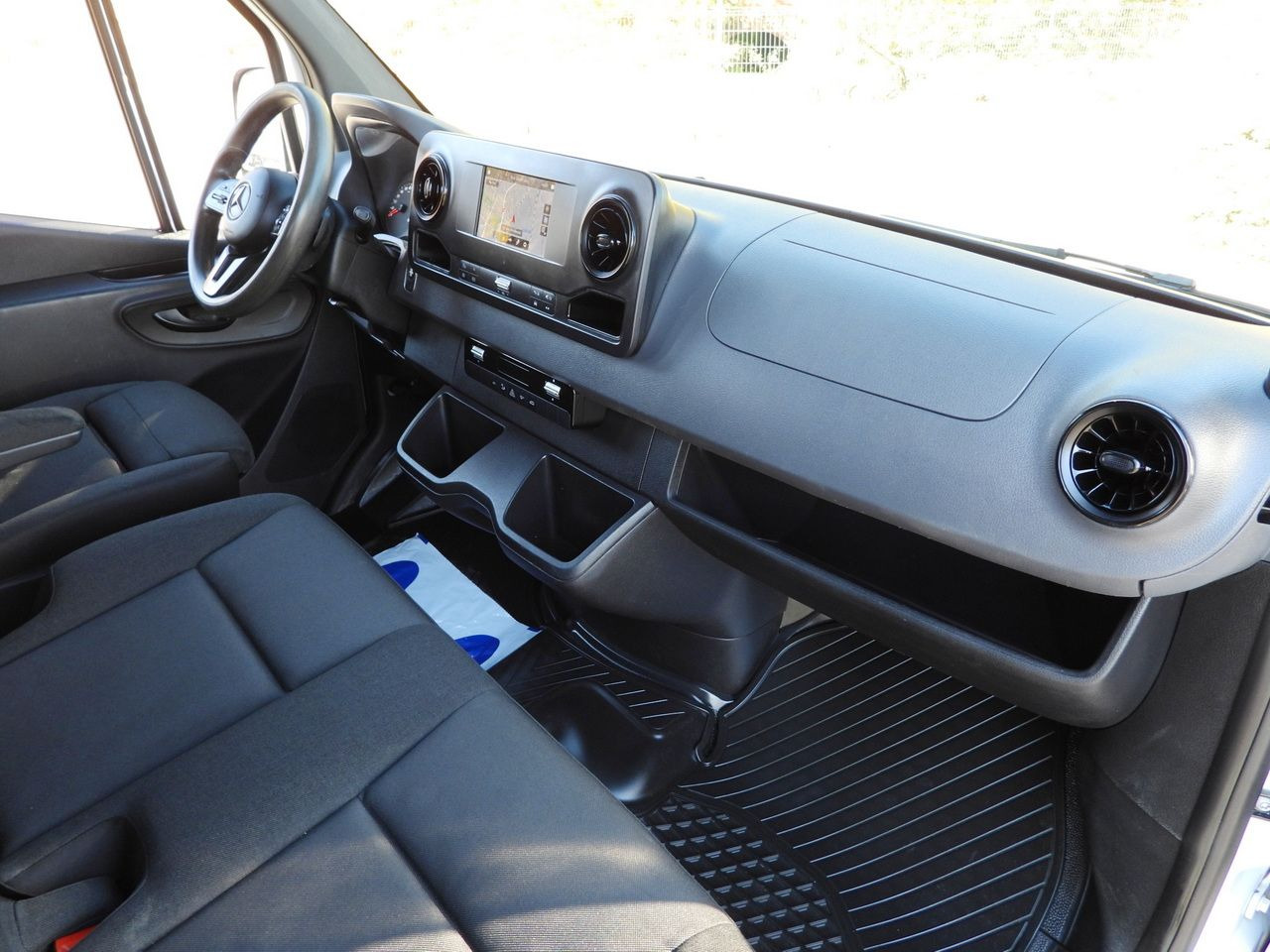 Furgón MERCEDES SPRINTER 316 BOX DELIVERY VAN 7 SEATS CRUISE CONTROL AUTOMATIC TRANSMISSION AIR CONDITIONING 160HP: foto 35 Furgón MERCEDES SPRINTER 316 BOX DELIVERY VAN 7 SEATS CRUISE CONTROL AUTOMATIC TRANSMISSION AIR CONDITIONING 160HP: foto 35