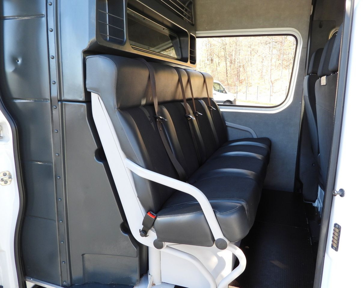 Furgón MERCEDES SPRINTER 316 BOX DELIVERY VAN 7 SEATS CRUISE CONTROL AUTOMATIC TRANSMISSION AIR CONDITIONING 160HP: foto 38 Furgón MERCEDES SPRINTER 316 BOX DELIVERY VAN 7 SEATS CRUISE CONTROL AUTOMATIC TRANSMISSION AIR CONDITIONING 160HP: foto 38