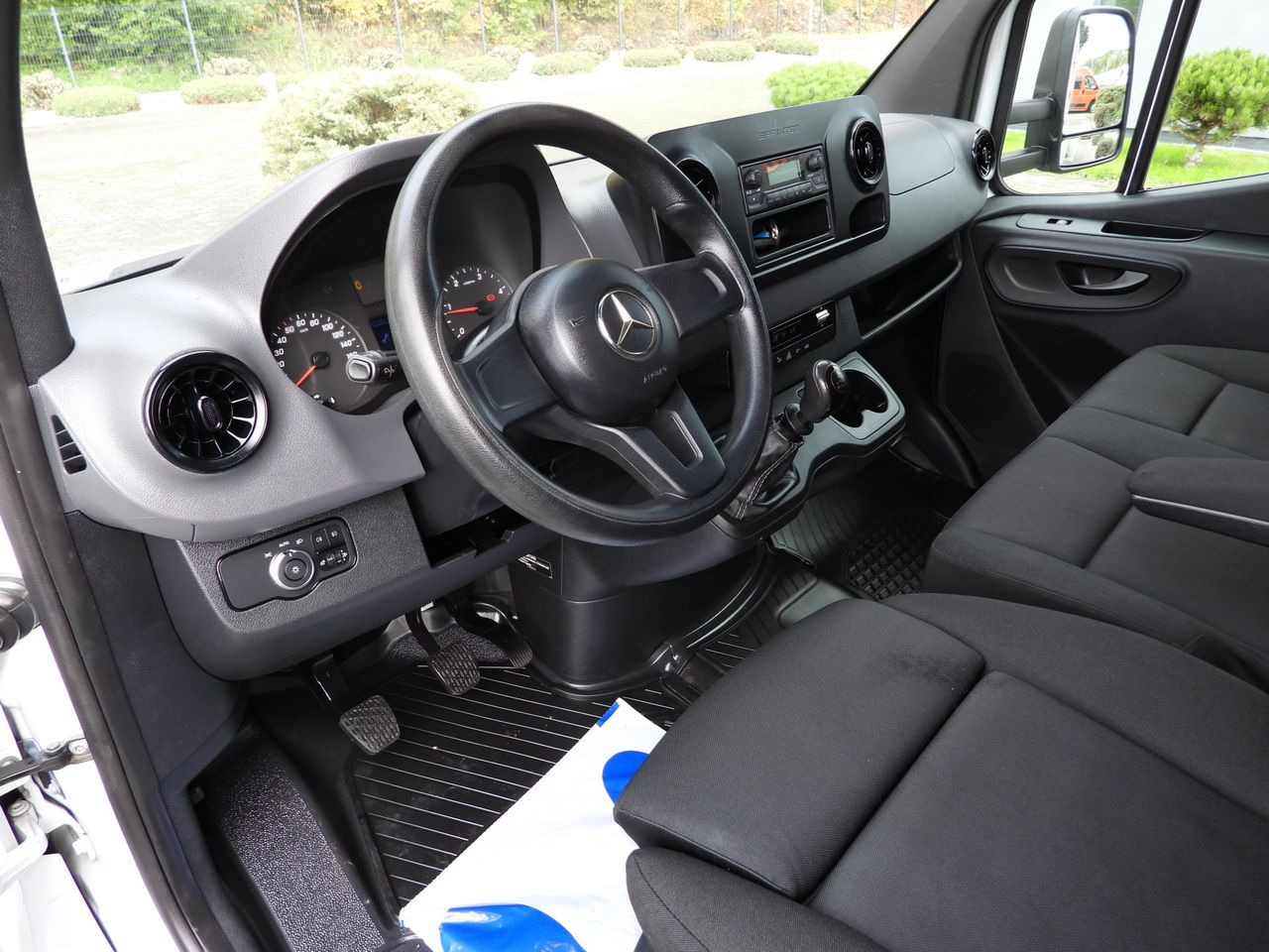 MERCEDES SPRINTER 316 TARPAULIN 10 PALLETS TWIN WHEELS AIR CONDITIONING 165HP - Furgoneta con lona: foto 2 MERCEDES SPRINTER 316 TARPAULIN 10 PALLETS TWIN WHEELS AIR CONDITIONING 165HP - Furgoneta con lona: foto 2