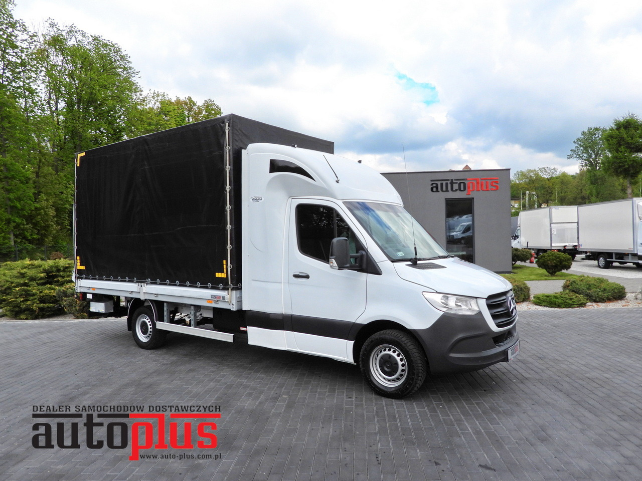 MERCEDES SPRINTER 316 TARPAULIN LIFT 8 PALLETS WEBASTO CRUISE CONTROL AIR CONDITIONING  160HP - Furgoneta con lona: foto 1 MERCEDES SPRINTER 316 TARPAULIN LIFT 8 PALLETS WEBASTO CRUISE CONTROL AIR CONDITIONING  160HP - Furgoneta con lona: foto 1