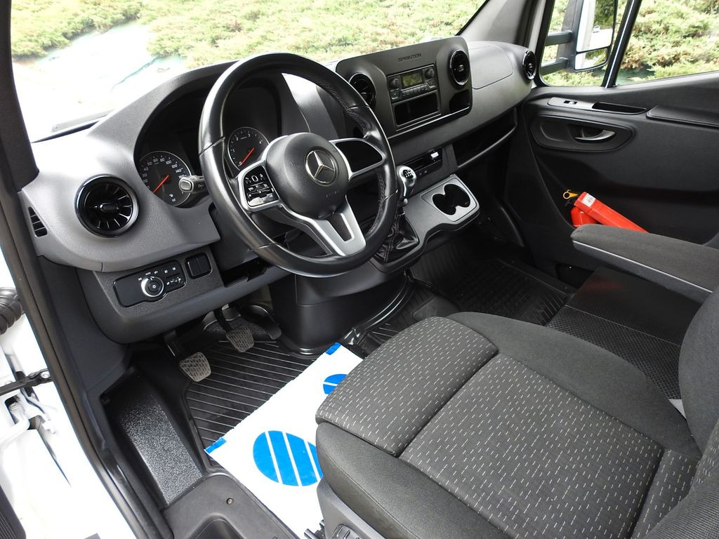 Mercedes-Benz SPRINTER 316 PRITSCHE PLANE 10 PALETTEN WEBASTO - Furgoneta con lona, Furgoneta combi: foto 2 Mercedes-Benz SPRINTER 316 PRITSCHE PLANE 10 PALETTEN WEBASTO - Furgoneta con lona, Furgoneta combi: foto 2