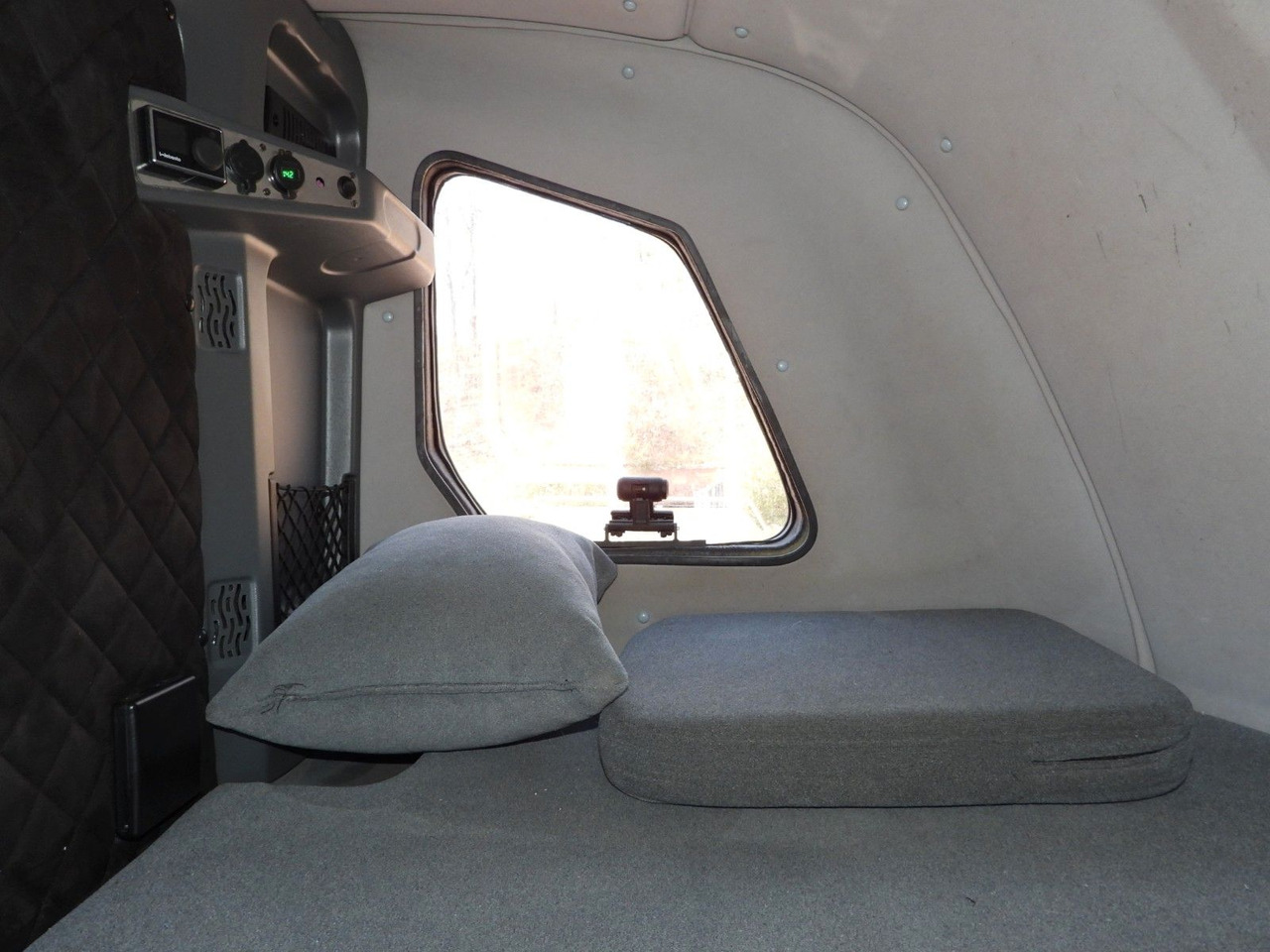 Leasing de  Opel MOVANO  PRITSCHE PLANE AUFZUG 9 PALETTEN WEBASTO Opel MOVANO  PRITSCHE PLANE AUFZUG 9 PALETTEN WEBASTO: foto 29