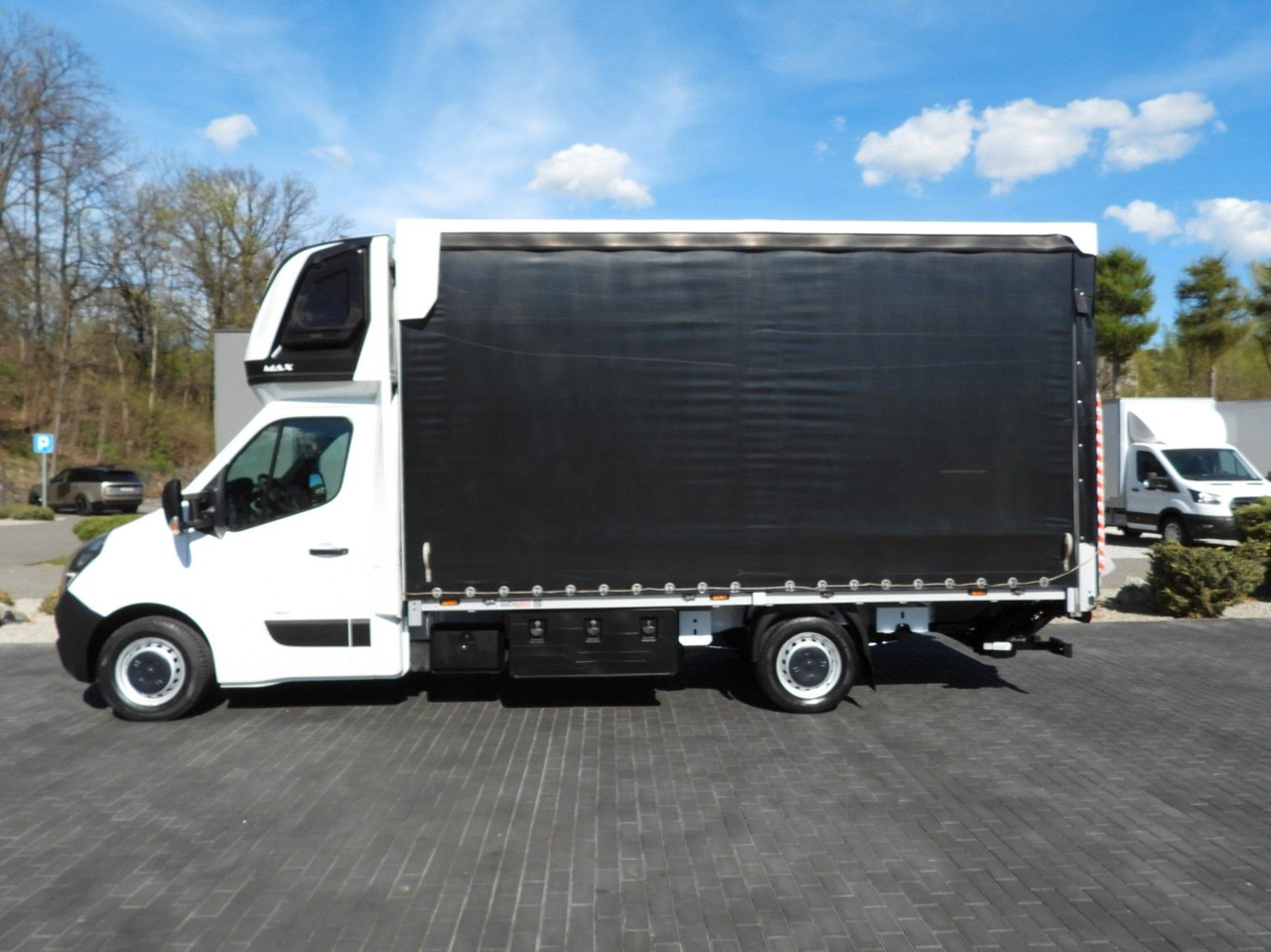 Leasing de  Opel MOVANO  PRITSCHE PLANE AUFZUG 9 PALETTEN WEBASTO Opel MOVANO  PRITSCHE PLANE AUFZUG 9 PALETTEN WEBASTO: foto 9