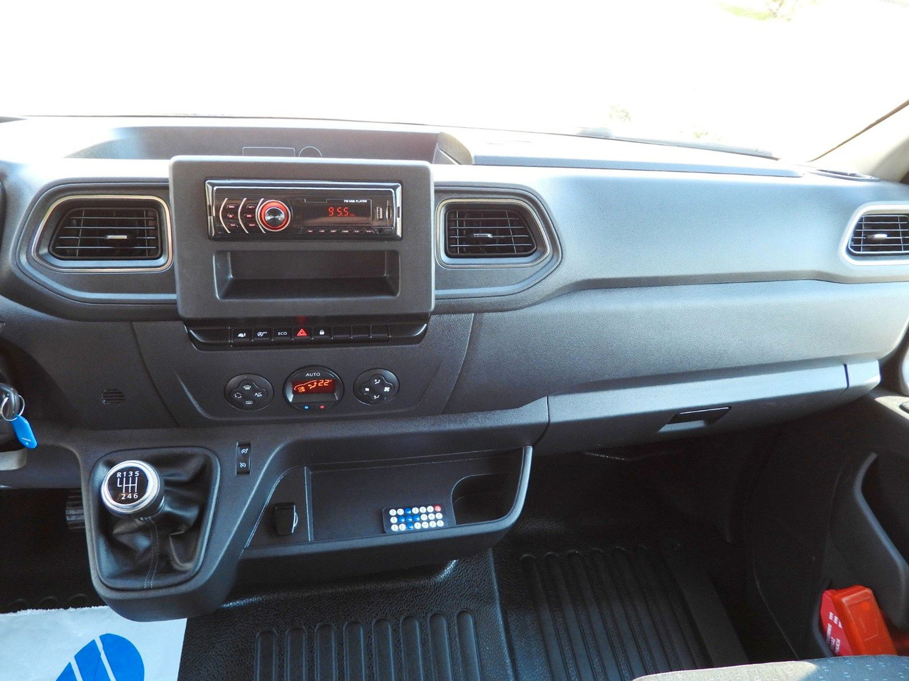 Leasing de  Opel MOVANO  PRITSCHE PLANE AUFZUG 9 PALETTEN WEBASTO Opel MOVANO  PRITSCHE PLANE AUFZUG 9 PALETTEN WEBASTO: foto 22