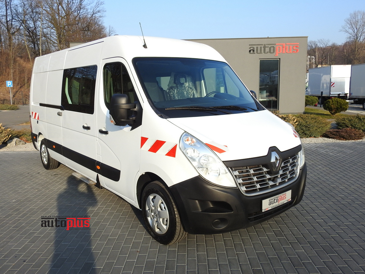 RENAULT MASTER BOX DELIVERY VAN 7 SEATS CRUISE CONTROL AIR CONDITIONING 130HP - Furgón: foto 1 RENAULT MASTER BOX DELIVERY VAN 7 SEATS CRUISE CONTROL AIR CONDITIONING 130HP - Furgón: foto 1