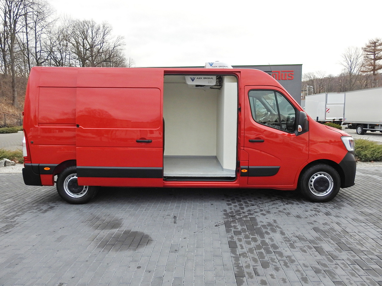 Furgoneta frigorifica RENAULT MASTER REFRIGERATOR VAN 1*C CRUISE CONTROL AIR CONDITIONING LED LIGHTS 135HP: foto 8 Furgoneta frigorifica RENAULT MASTER REFRIGERATOR VAN 1*C CRUISE CONTROL AIR CONDITIONING LED LIGHTS 135HP: foto 8