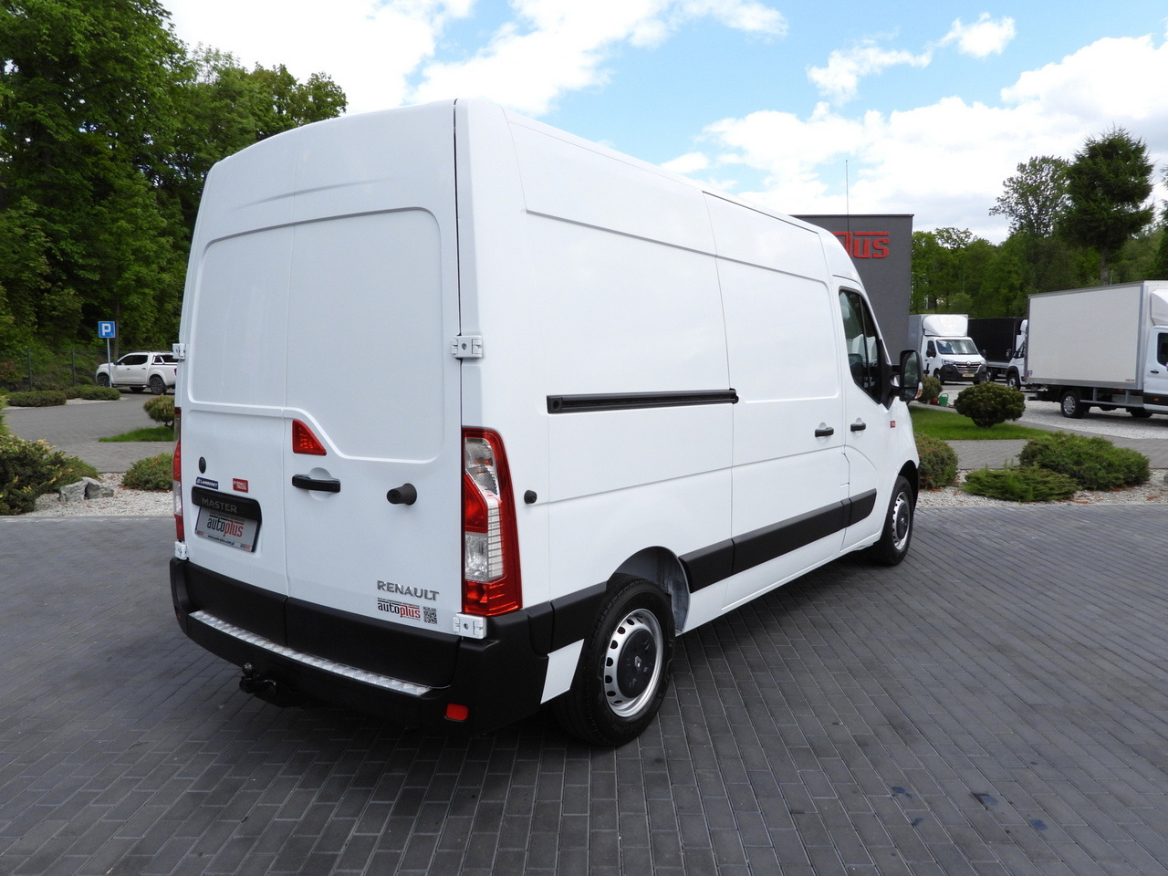 RENAULT MASTER REFRIGERATOR VAN -20*C POWER SUPPLY 230V CRUISE CONTROL AIR CONDITIONING 145HP - Furgoneta frigorifica: foto 3 RENAULT MASTER REFRIGERATOR VAN -20*C POWER SUPPLY 230V CRUISE CONTROL AIR CONDITIONING 145HP - Furgoneta frigorifica: foto 3