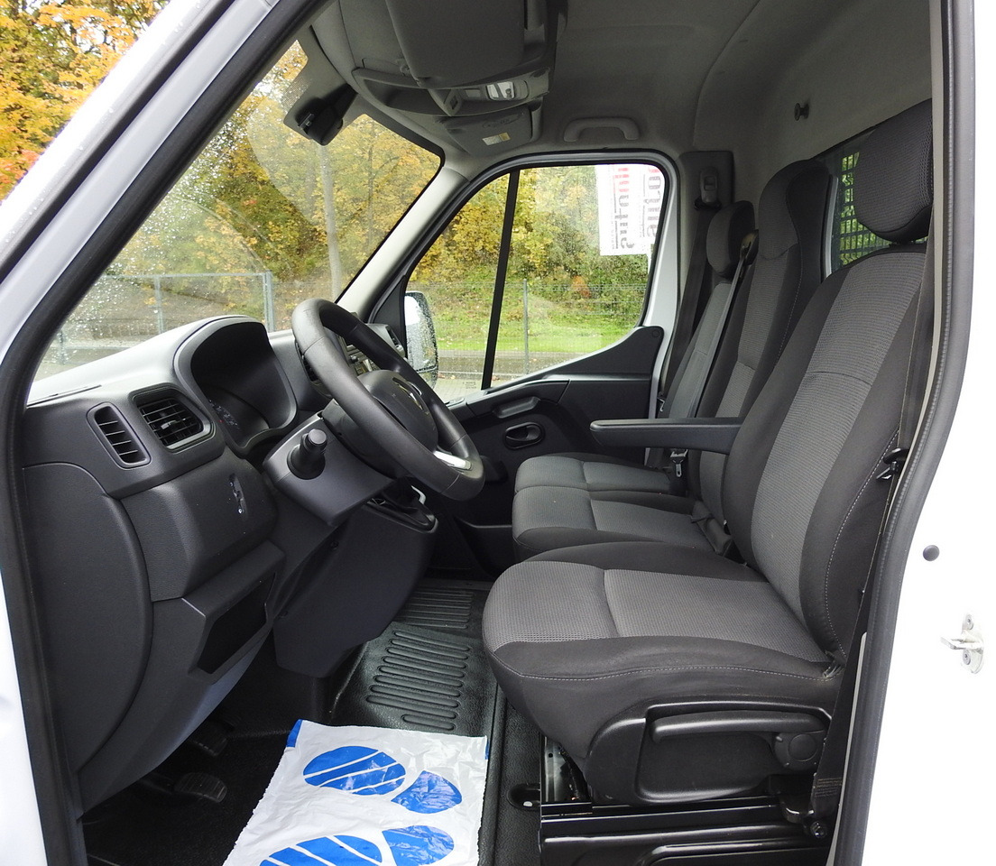 Furgoneta caja abierta RENAULT MASTER STAKE BODY CRUISE CONTROL AIR CONDITIONING LED LIGHTS TWIN WHEELS  130HP: foto 21 Furgoneta caja abierta RENAULT MASTER STAKE BODY CRUISE CONTROL AIR CONDITIONING LED LIGHTS TWIN WHEELS  130HP: foto 21