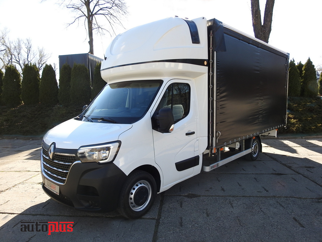 RENAULT MASTER TARPAULIN 10 PALLETS WEBASTO CRUISE CONTROL AIR CONDITIONING LED LIGHTS 165HP - Furgoneta con lona: foto 1 RENAULT MASTER TARPAULIN 10 PALLETS WEBASTO CRUISE CONTROL AIR CONDITIONING LED LIGHTS 165HP - Furgoneta con lona: foto 1