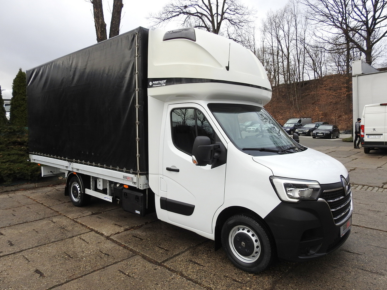 RENAULT MASTER TARPAULIN 10 PALLETS WEBASTO CRUISE CONTROL AIR CONDITIONING LED LIGHTS PNEUMATICS 165HP - Furgoneta con lona: foto 4 RENAULT MASTER TARPAULIN 10 PALLETS WEBASTO CRUISE CONTROL AIR CONDITIONING LED LIGHTS PNEUMATICS 165HP - Furgoneta con lona: foto 4