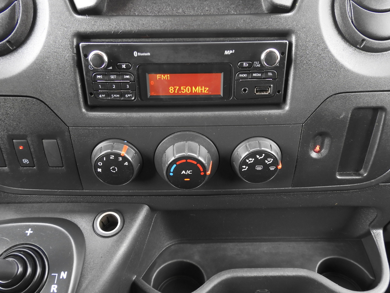 Furgoneta con lona RENAULT MASTER TARPAULIN 10 PALLETS WEBASTO CRUISE CONTROL AIR CONDITIONING PNEUMATICS AUTOMATIC TRANSMISSION   170HP: foto 34