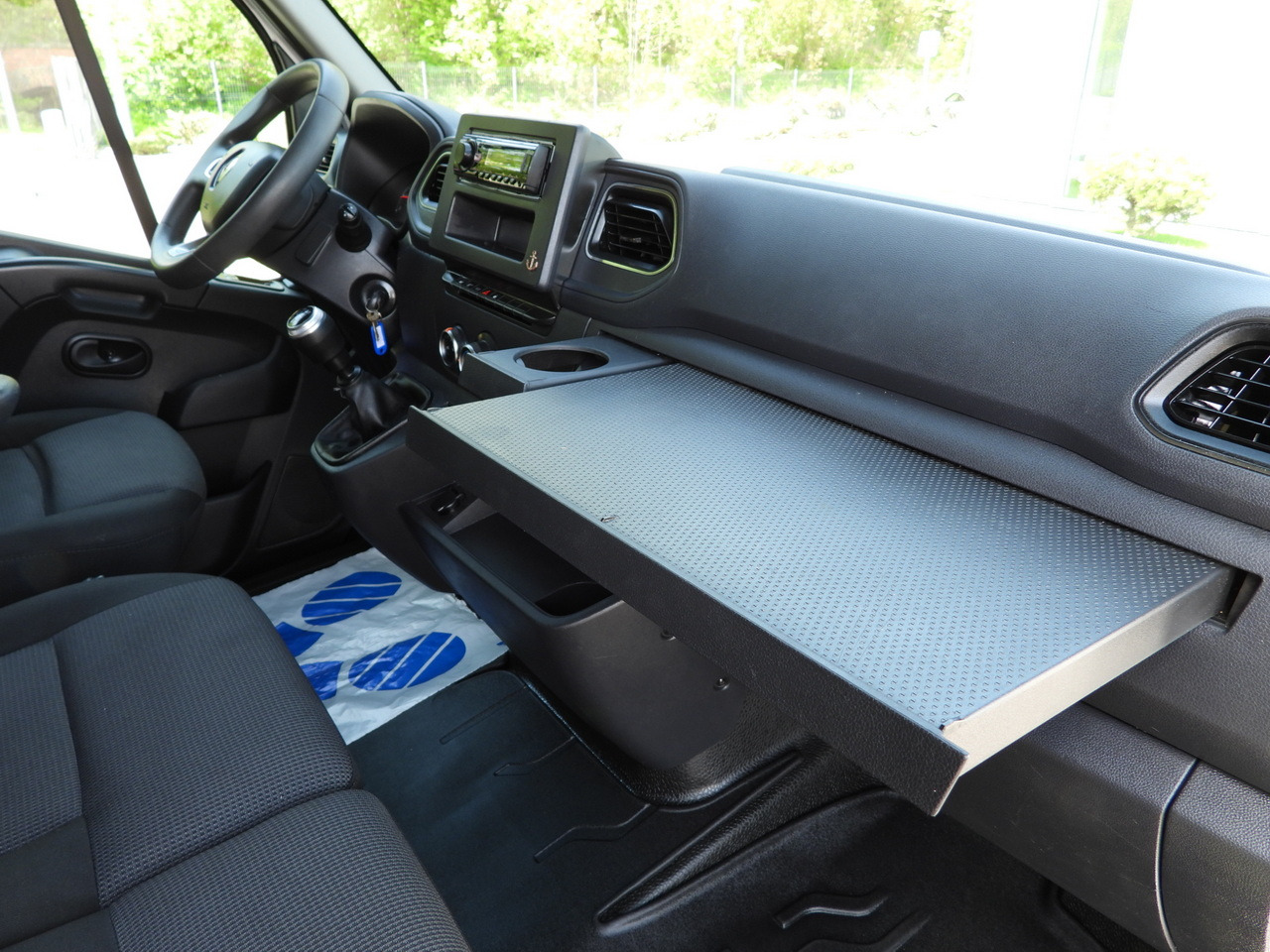 Furgoneta con lona RENAULT MASTER TARPAULIN 10 PALLETS WEBASTO CRUISE CONTROL LED LIGHTS PNEUMATICS AIR CONDITIONING 165HP: foto 38 Furgoneta con lona RENAULT MASTER TARPAULIN 10 PALLETS WEBASTO CRUISE CONTROL LED LIGHTS PNEUMATICS AIR CONDITIONING 165HP: foto 38