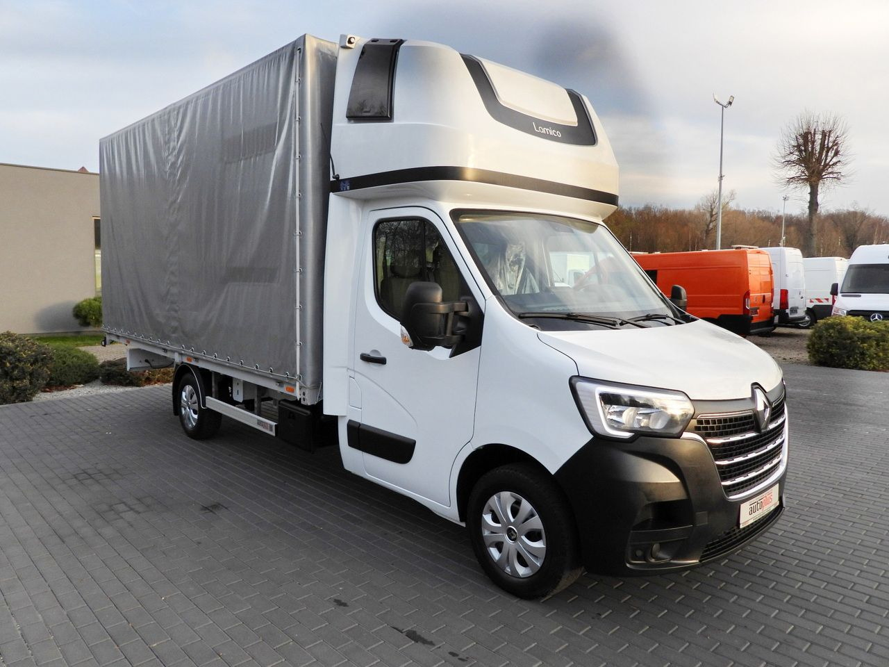 RENAULT MASTER TARPAULIN 10 PALLETS WEBASTO CRUISE CONTROL LED LIGHTS PNEUMATICS AIR CONDITIONING 165HP - Furgoneta con lona: foto 4 RENAULT MASTER TARPAULIN 10 PALLETS WEBASTO CRUISE CONTROL LED LIGHTS PNEUMATICS AIR CONDITIONING 165HP - Furgoneta con lona: foto 4