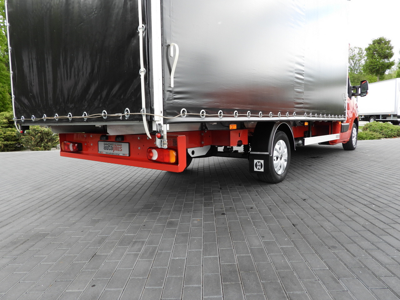 Furgoneta con lona RENAULT MASTER TARPAULIN 10 PALLETS WEBASTO CRUISE CONTROL LED LIGHTS PNEUMATICS AIR CONDITIONING 165HP: foto 24 Furgoneta con lona RENAULT MASTER TARPAULIN 10 PALLETS WEBASTO CRUISE CONTROL LED LIGHTS PNEUMATICS AIR CONDITIONING 165HP: foto 24