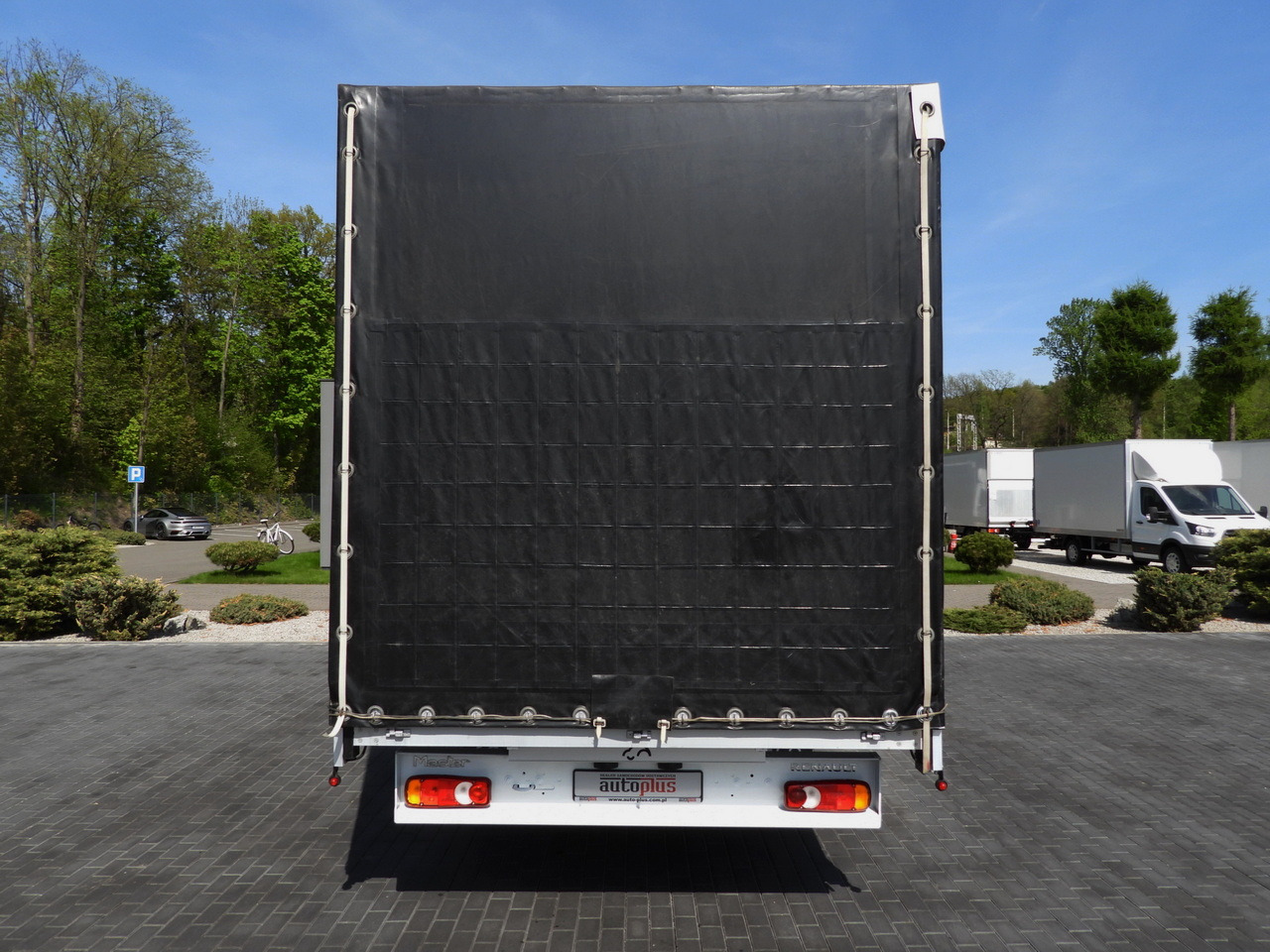 Furgoneta con lona RENAULT MASTER TARPAULIN 10 PALLETS WEBASTO CRUISE CONTROL LED LIGHTS PNEUMATICS AIR CONDITIONING 165HP: foto 11 Furgoneta con lona RENAULT MASTER TARPAULIN 10 PALLETS WEBASTO CRUISE CONTROL LED LIGHTS PNEUMATICS AIR CONDITIONING 165HP: foto 11