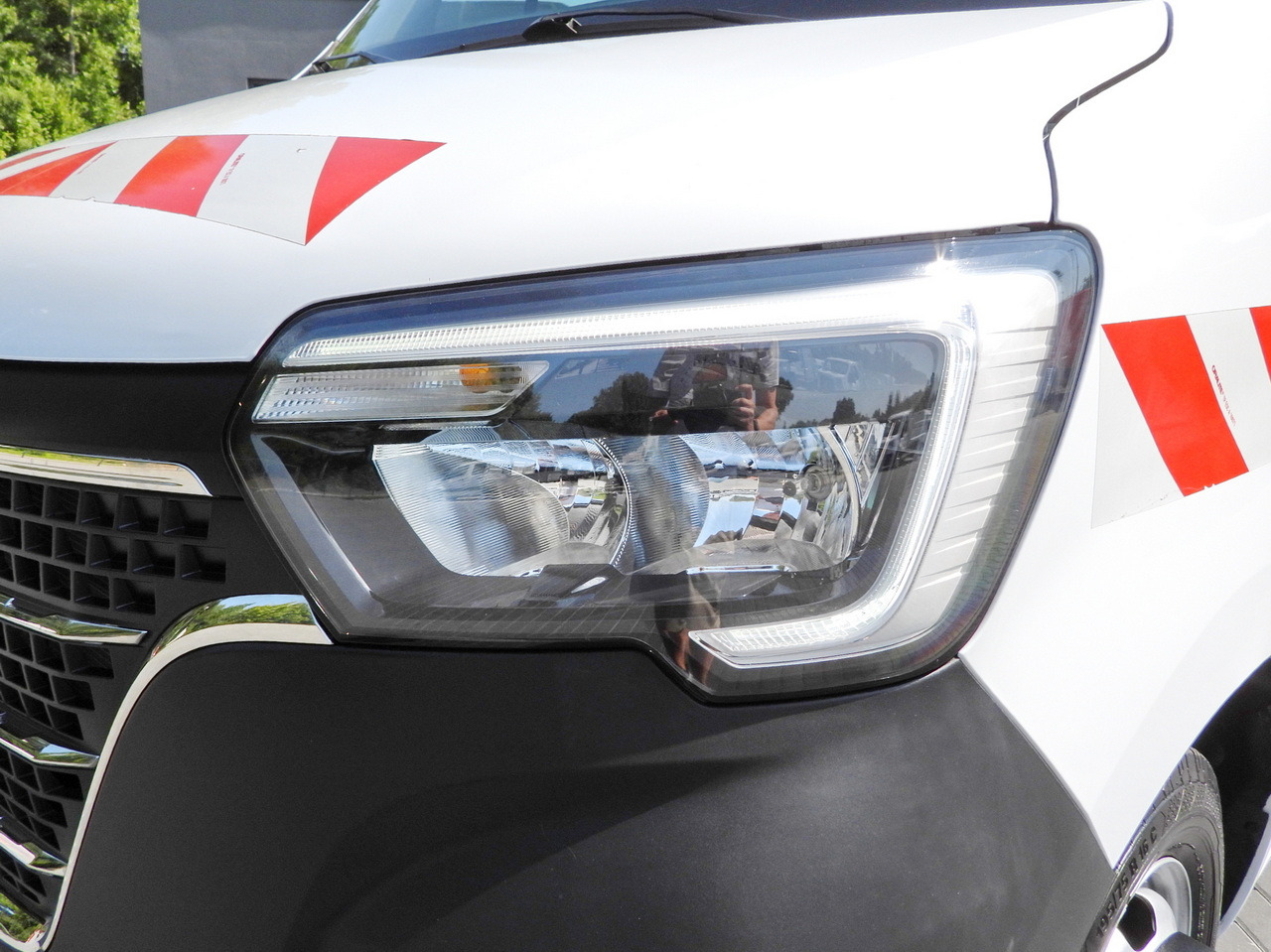 Leasing de RENAULT MASTER TIPPER DOUBLE CABIN DOKA 6 SEATS CRUISE CONTROL LED LIGHTS TWIN WHEELS AIR CONDITIONING  130HP RENAULT MASTER TIPPER DOUBLE CABIN DOKA 6 SEATS CRUISE CONTROL LED LIGHTS TWIN WHEELS AIR CONDITIONING  130HP: foto 19