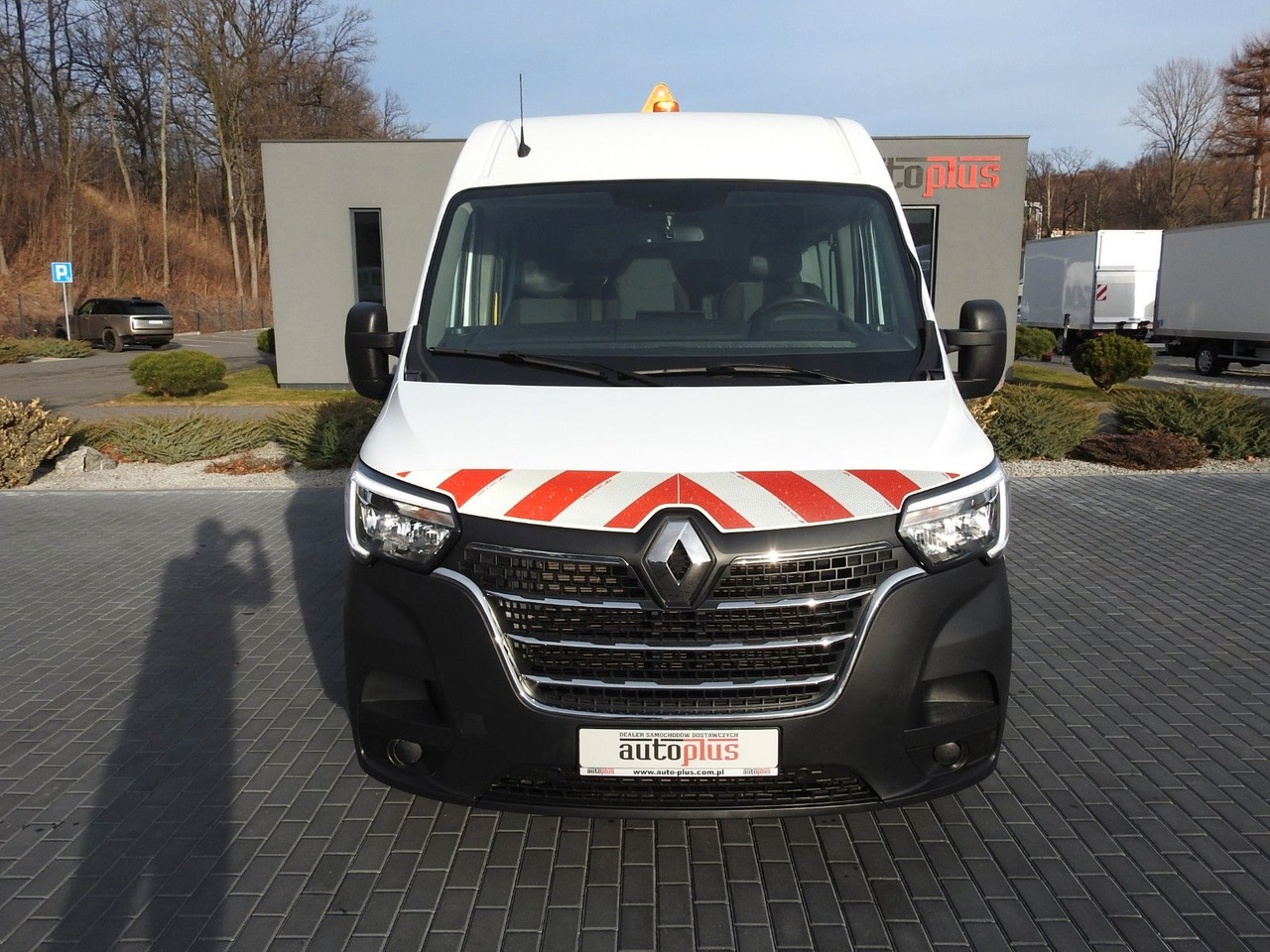 Renault MASTER KASTENWAGEN DOPPELKABINE 7 SITZE TEMPOMAT - Furgón, Furgoneta combi: foto 5 Renault MASTER KASTENWAGEN DOPPELKABINE 7 SITZE TEMPOMAT - Furgón, Furgoneta combi: foto 5