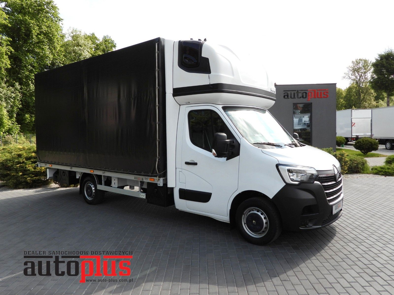 Renault MASTER PRITSCHE PLANE 10 PALETTEN WEBASTO A/C - Furgoneta con lona: foto 1 Renault MASTER PRITSCHE PLANE 10 PALETTEN WEBASTO A/C - Furgoneta con lona: foto 1