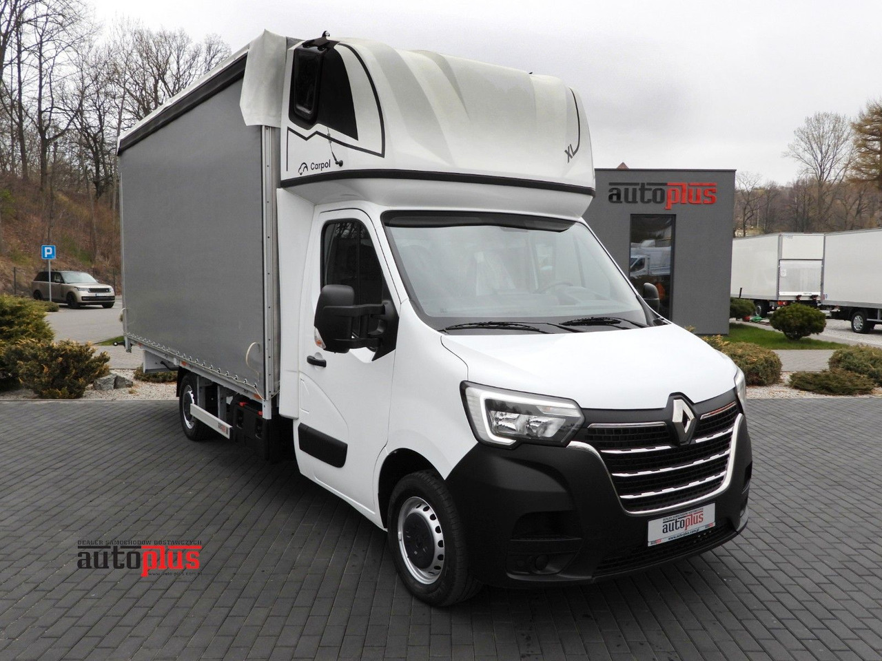 Renault MASTER PRITSCHE PLANE 10 PALETTEN WEBASTO A/C - Furgoneta con lona: foto 1 Renault MASTER PRITSCHE PLANE 10 PALETTEN WEBASTO A/C - Furgoneta con lona: foto 1