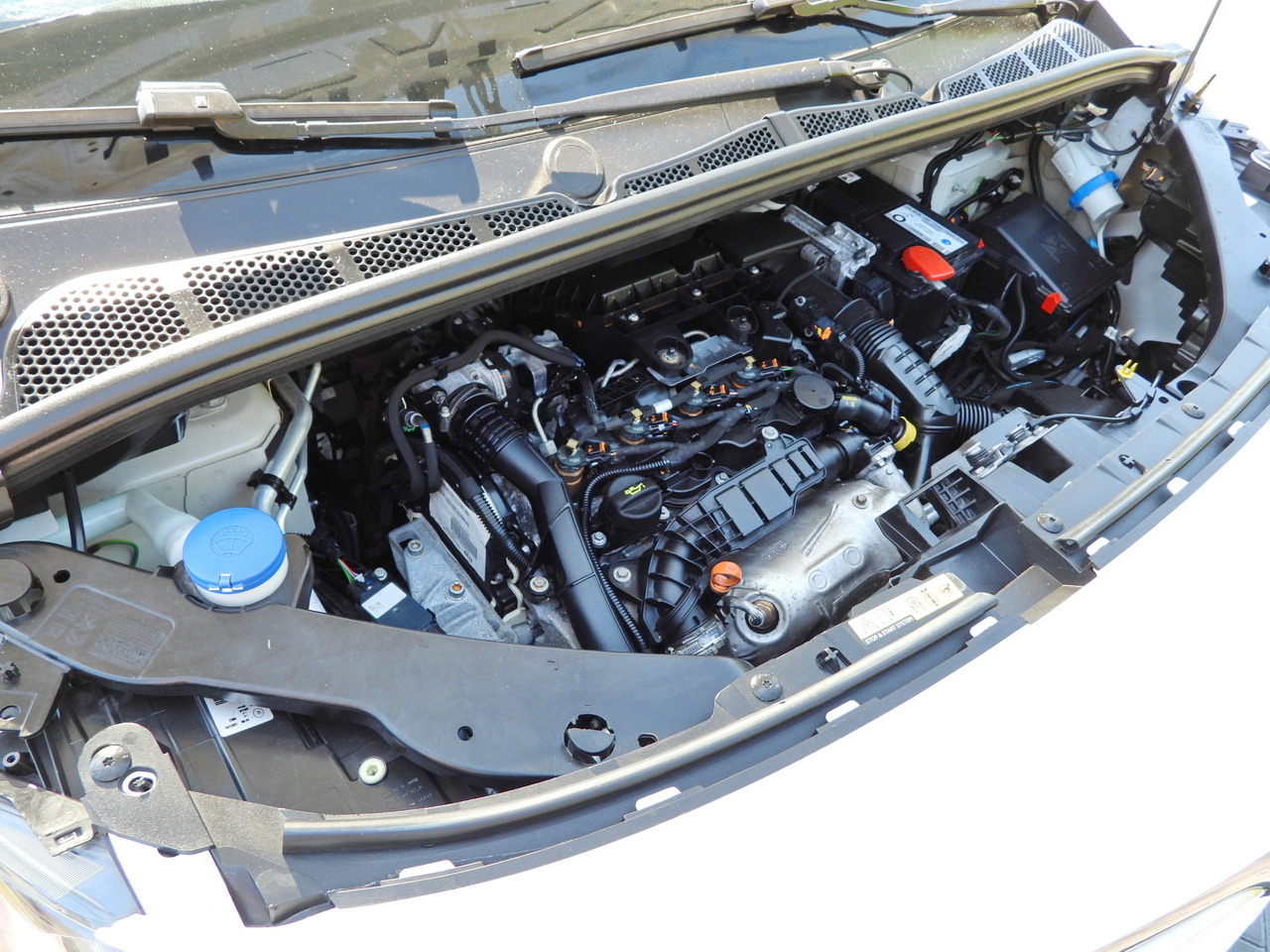 Leasing de TOYOTA PROACE CITY  REFRIGERATOR VAN -15*C POWER SUPPLY 230V CRUISE CONTROL AIR CONDITIONING  100HP TOYOTA PROACE CITY  REFRIGERATOR VAN -15*C POWER SUPPLY 230V CRUISE CONTROL AIR CONDITIONING  100HP: foto 25