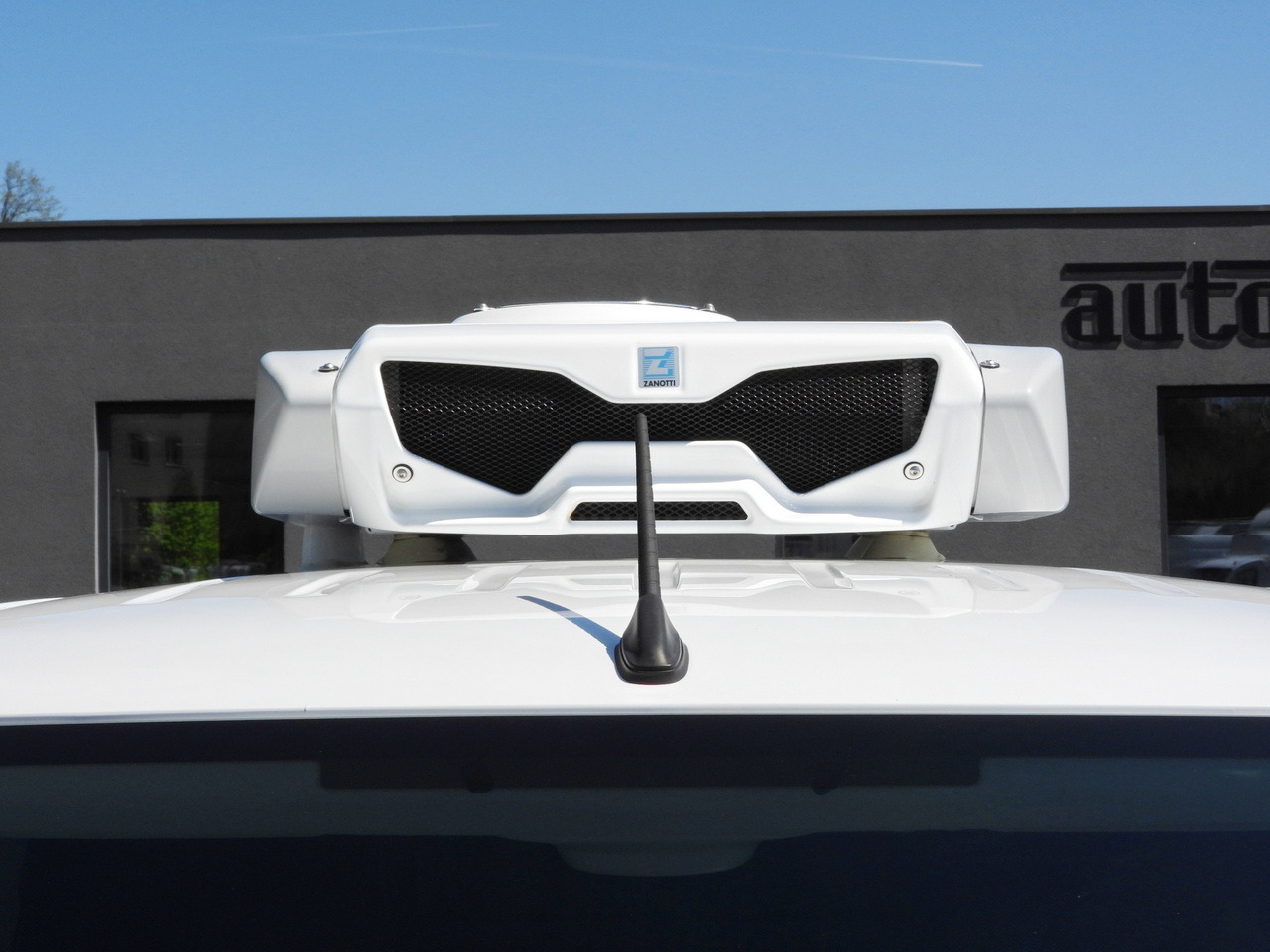 Leasing de TOYOTA PROACE CITY  REFRIGERATOR VAN -15*C POWER SUPPLY 230V CRUISE CONTROL AIR CONDITIONING  100HP TOYOTA PROACE CITY  REFRIGERATOR VAN -15*C POWER SUPPLY 230V CRUISE CONTROL AIR CONDITIONING  100HP: foto 17