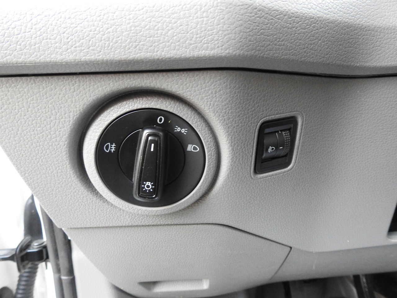 Furgón VOLKSWAGEN CRAFTER 4X4 4MOTION BOX DELIVERY VAN 7 SEATS AIR CONDITIONING 140HP: foto 28 Furgón VOLKSWAGEN CRAFTER 4X4 4MOTION BOX DELIVERY VAN 7 SEATS AIR CONDITIONING 140HP: foto 28