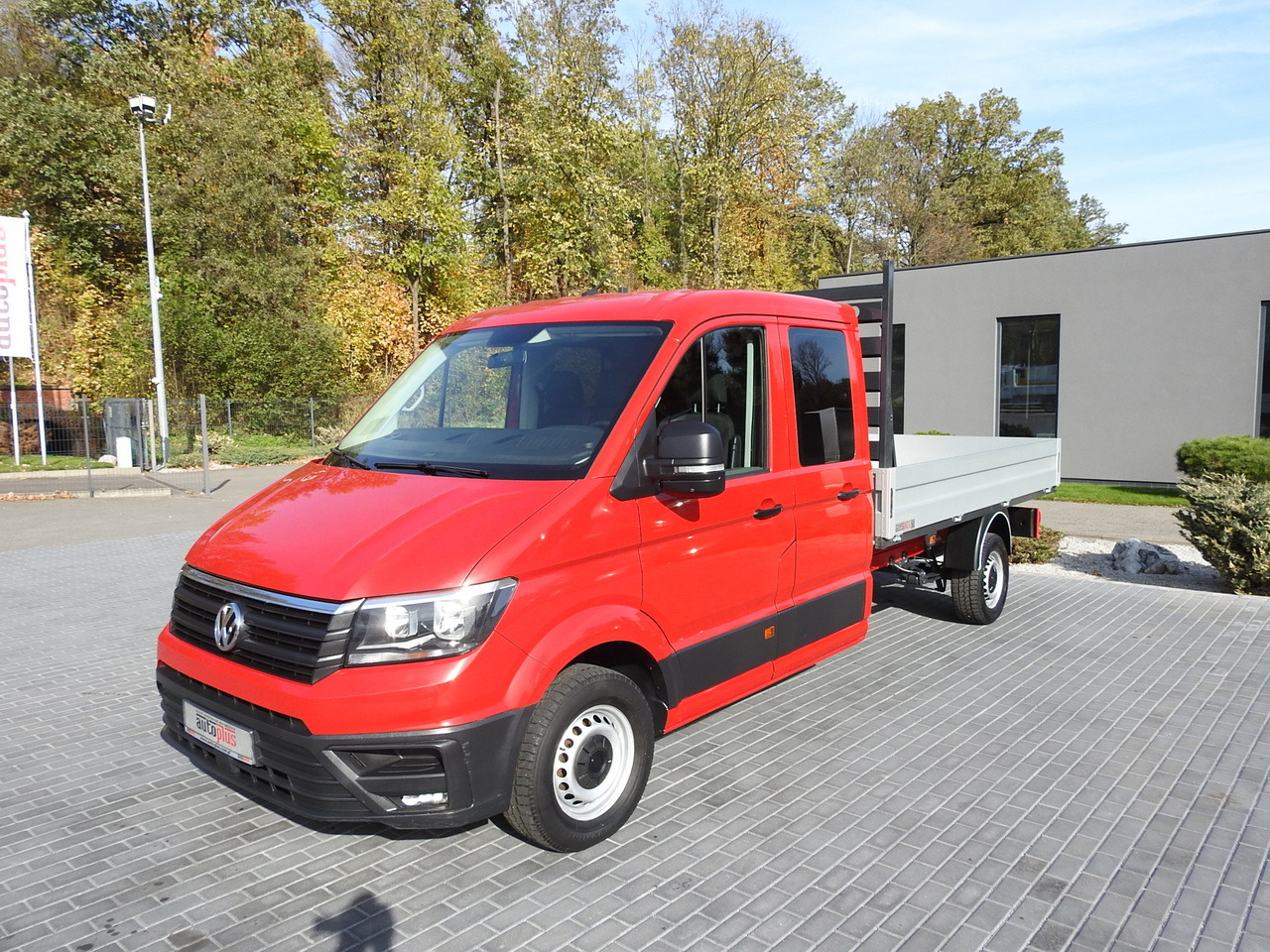 Furgoneta combi VOLKSWAGEN CRAFTER STAKE BODY DOUBLE CABIN DOKA 7 SEATS AIR CONDITIONING 140HP: foto 6 Furgoneta combi VOLKSWAGEN CRAFTER STAKE BODY DOUBLE CABIN DOKA 7 SEATS AIR CONDITIONING 140HP: foto 6
