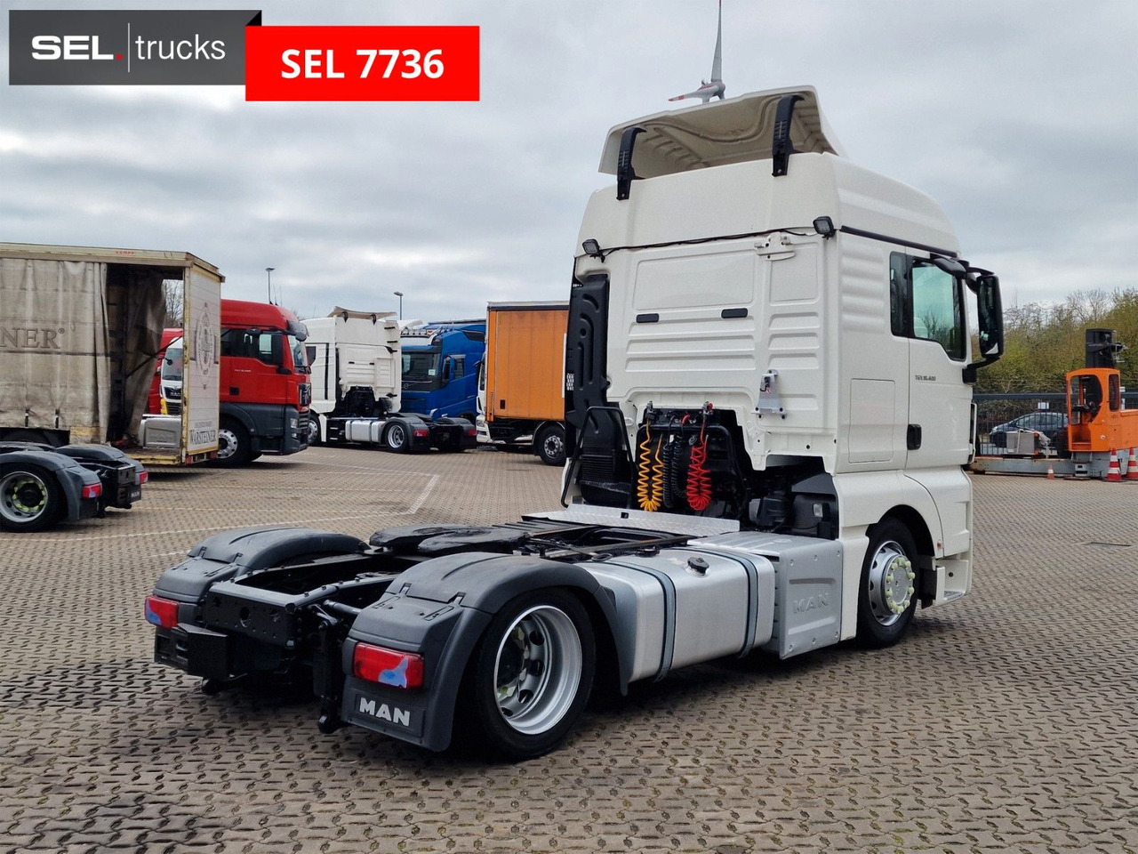 MAN TGX 18.400 4X2 LLS-U / ZF Intarder / LOW KM ! - Cabeza tractora: foto 5 MAN TGX 18.400 4X2 LLS-U / ZF Intarder / LOW KM ! - Cabeza tractora: foto 5