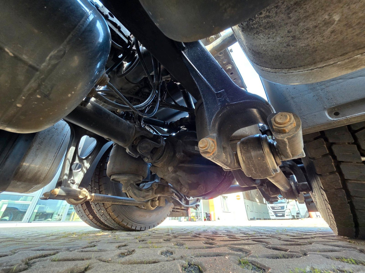 Cabeza tractora MAN TGX 18.460 4X2 LLS-U / Retarder: foto 23 Cabeza tractora MAN TGX 18.460 4X2 LLS-U / Retarder: foto 23