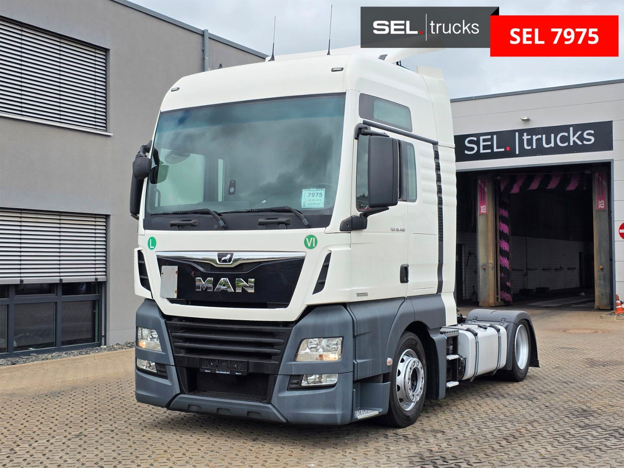MAN TGX 18.460 4X2 LLS-U / Retarder - Cabeza tractora: foto 1 MAN TGX 18.460 4X2 LLS-U / Retarder - Cabeza tractora: foto 1