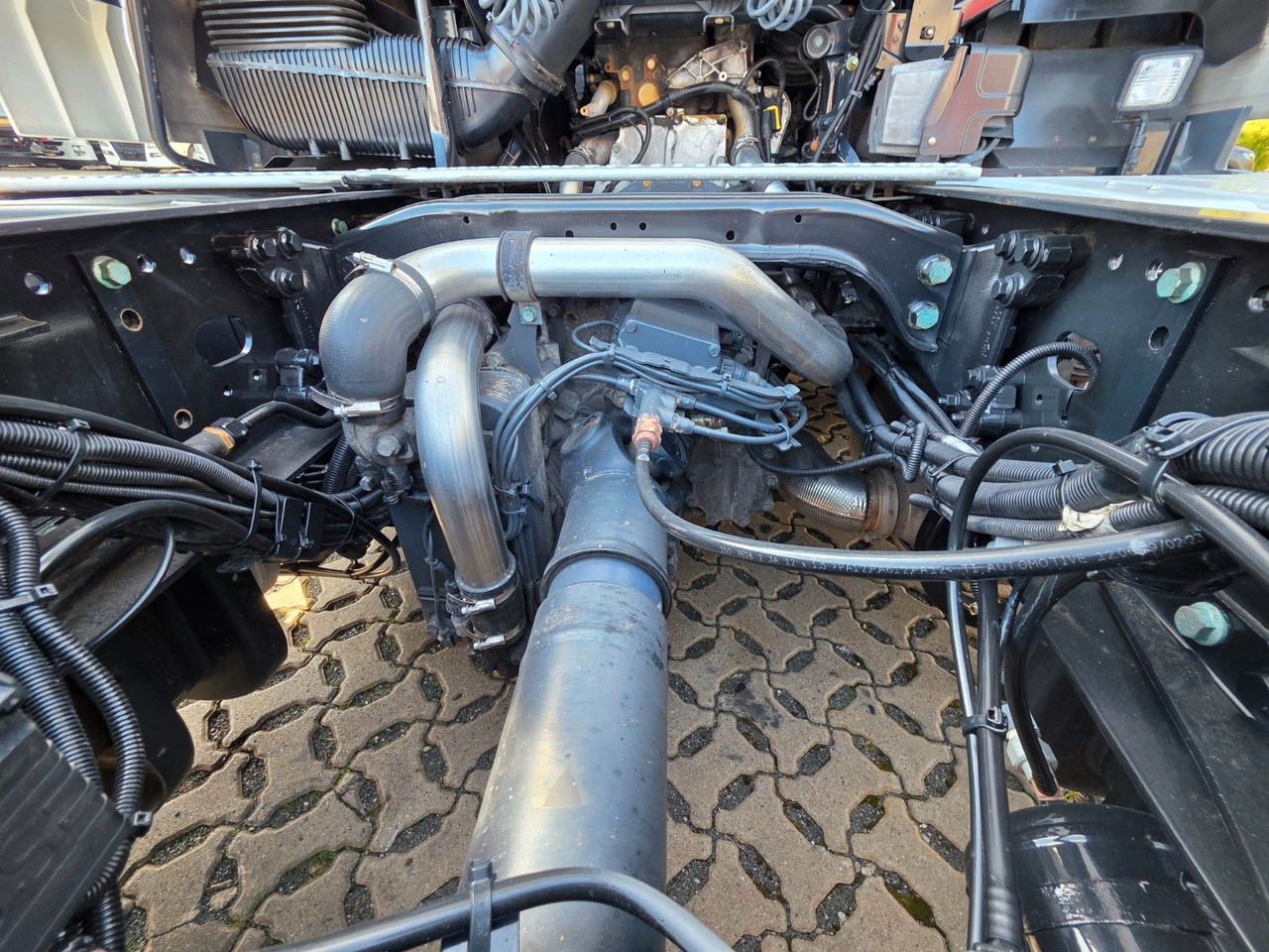 Cabeza tractora MAN TGX 18.460 4X2 LLS-U / Retarder: foto 20 Cabeza tractora MAN TGX 18.460 4X2 LLS-U / Retarder: foto 20