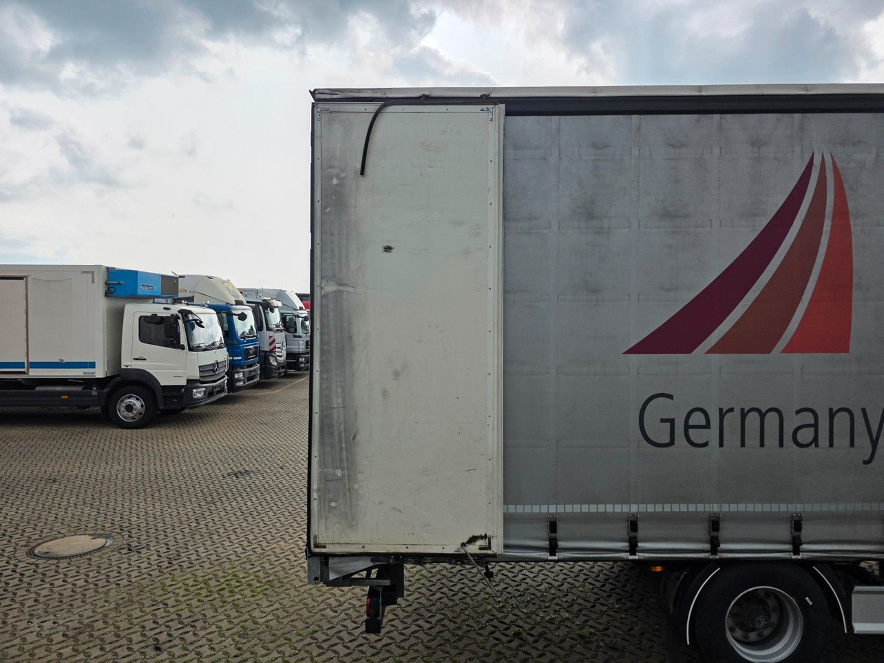 Semirremolque lona Fliegl SZS320 / Hubdach / EDSCHA / Mega: foto 13 Semirremolque lona Fliegl SZS320 / Hubdach / EDSCHA / Mega: foto 13