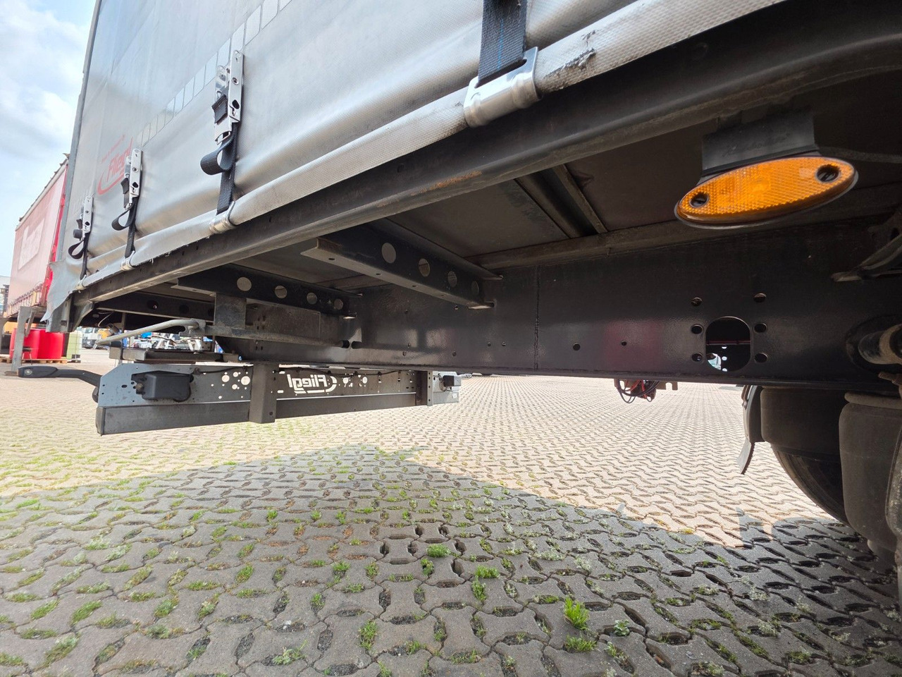 Semirremolque lona Fliegl SZS320 / Hubdach / EDSCHA / Mega: foto 22 Semirremolque lona Fliegl SZS320 / Hubdach / EDSCHA / Mega: foto 22
