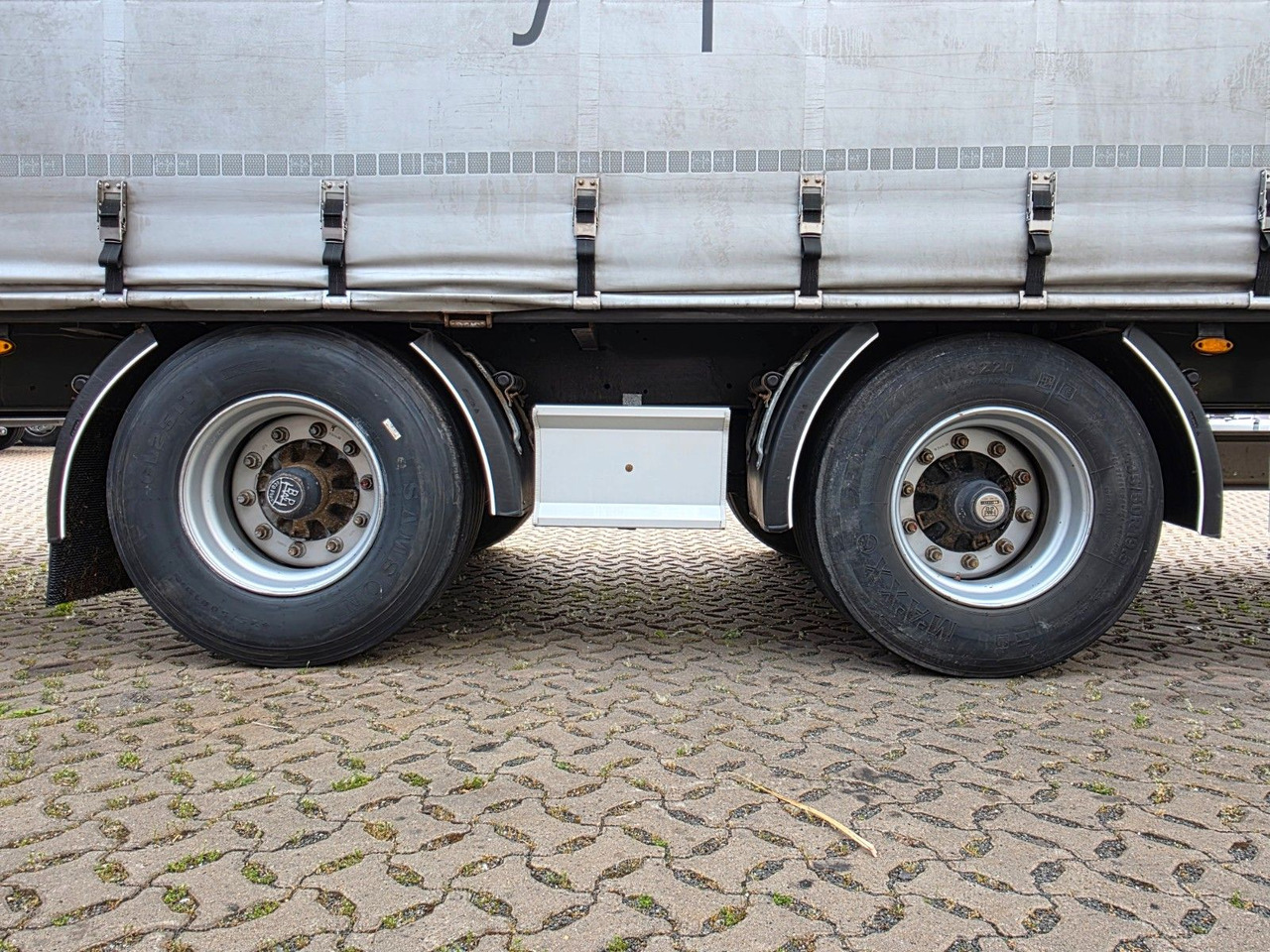 Semirremolque lona Fliegl SZS320 / Hubdach / EDSCHA / Mega: foto 36 Semirremolque lona Fliegl SZS320 / Hubdach / EDSCHA / Mega: foto 36