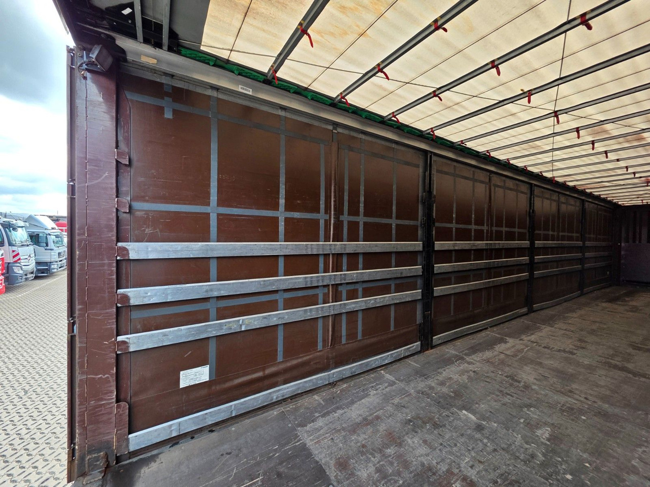 Semirremolque lona Krone SD / EDSCHA / Liftachse: foto 13