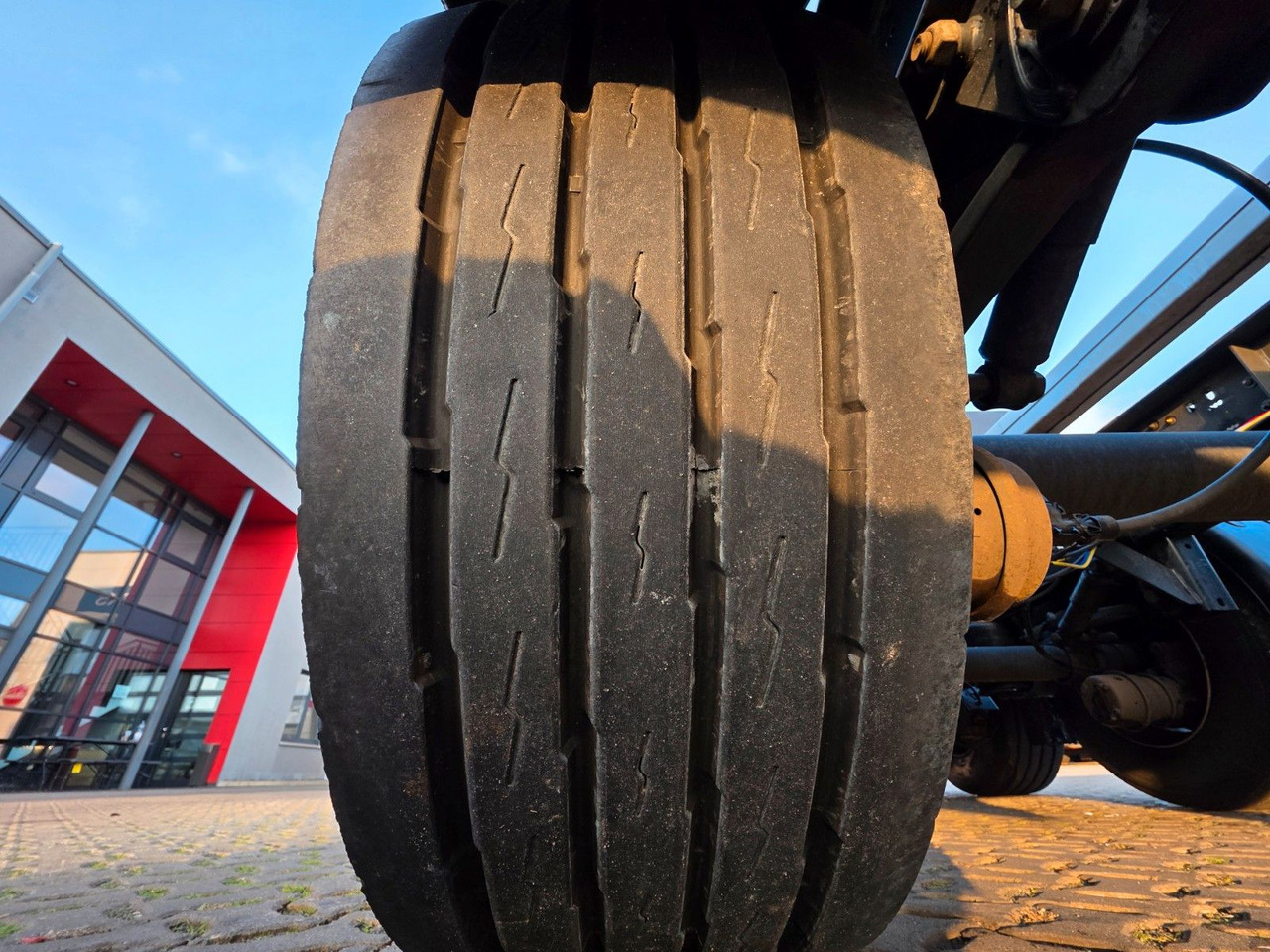 Semirremolque portacontenedore/ Intercambiable Krone SD / Teleskop / 11.035-12.640 / Liftachse: foto 29