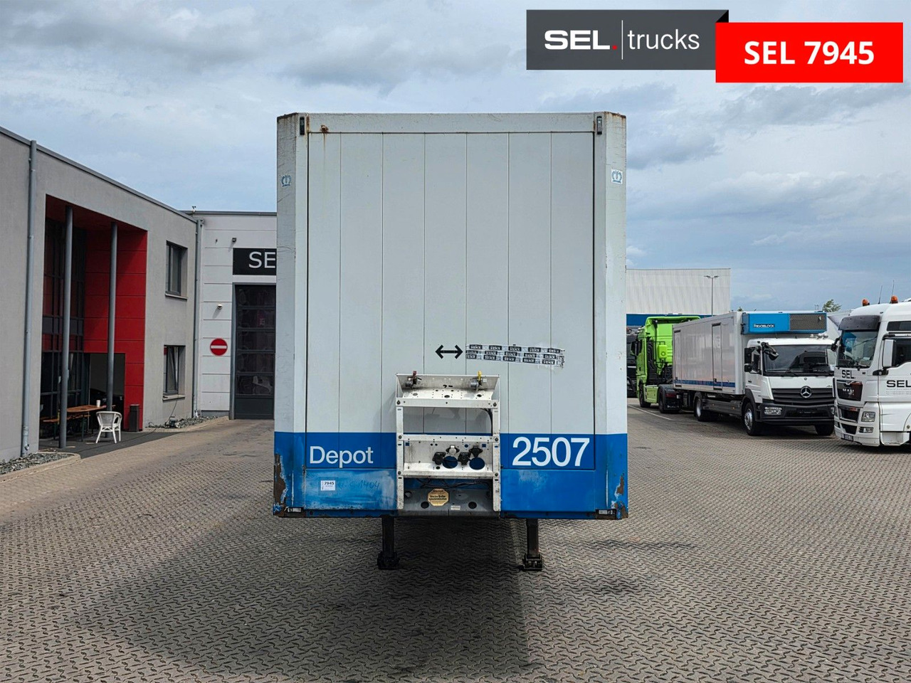 Krone SD / Textil / Liftachse - Semirremolque caja cerrada: foto 2 Krone SD / Textil / Liftachse - Semirremolque caja cerrada: foto 2