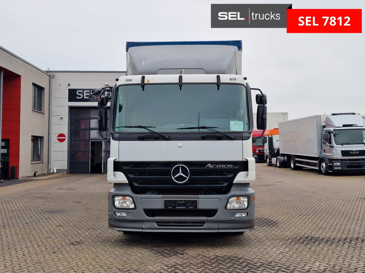Mercedes-Benz Actros 2541 / Lenkachse / Liftachse / V6 - Camión lona: foto 2 Mercedes-Benz Actros 2541 / Lenkachse / Liftachse / V6 - Camión lona: foto 2