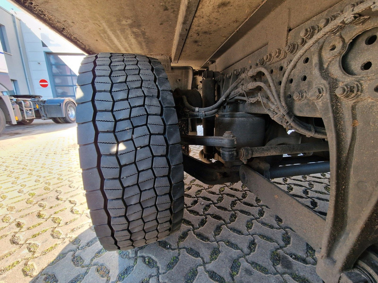 Camión caja cerrada Mercedes-Benz Actros 2643 / Retarder / Ldbw / Lenkachse /: foto 30