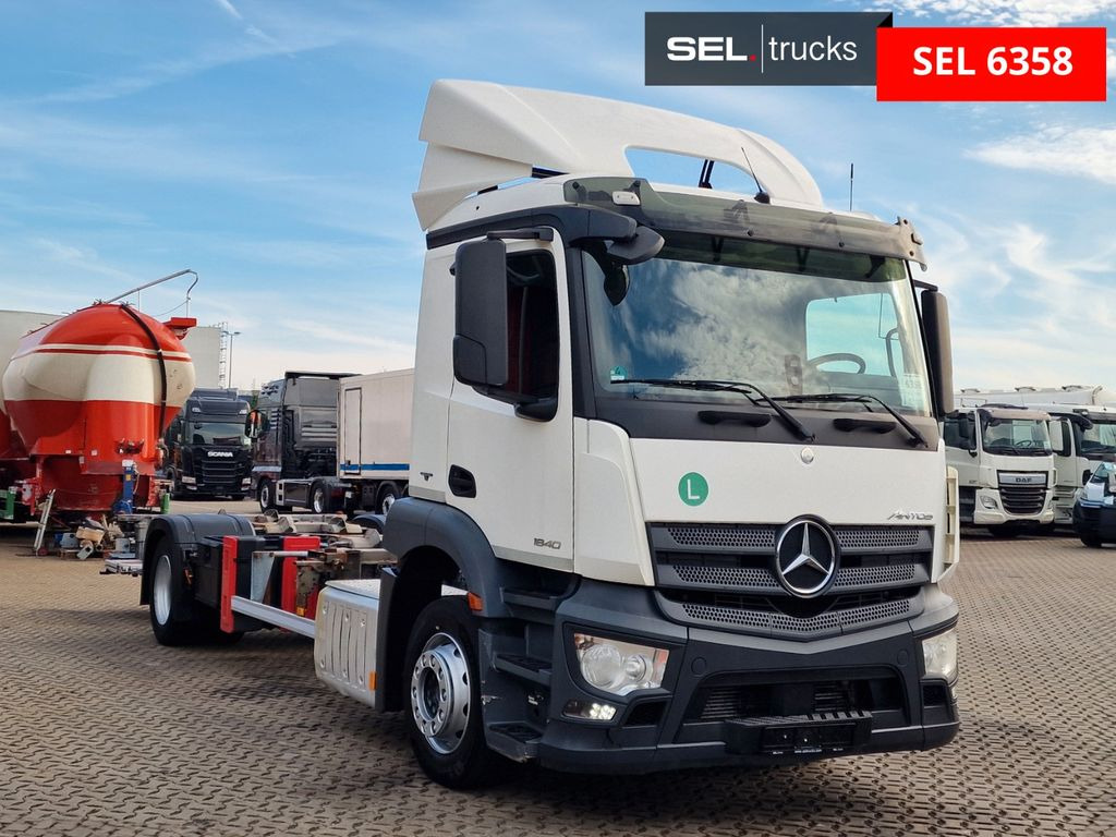 Mercedes-Benz Antos 1840 / Ladebordwand / Retarder Mercedes-Benz Antos 1840 / Ladebordwand / Retarder - Camión portacontenedore/ Intercambiable: foto 3 Mercedes-Benz Antos 1840 / Ladebordwand / Retarder Mercedes-Benz Antos 1840 / Ladebordwand / Retarder - Camión portacontenedore/ Intercambiable: foto 3