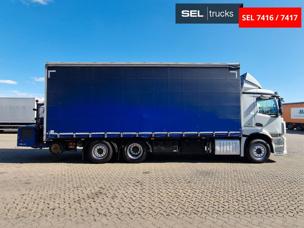 Mercedes-Benz Antos 2543 /Retarder / mit Stapler / Lenkachse - Camión lona: foto 4 Mercedes-Benz Antos 2543 /Retarder / mit Stapler / Lenkachse - Camión lona: foto 4
