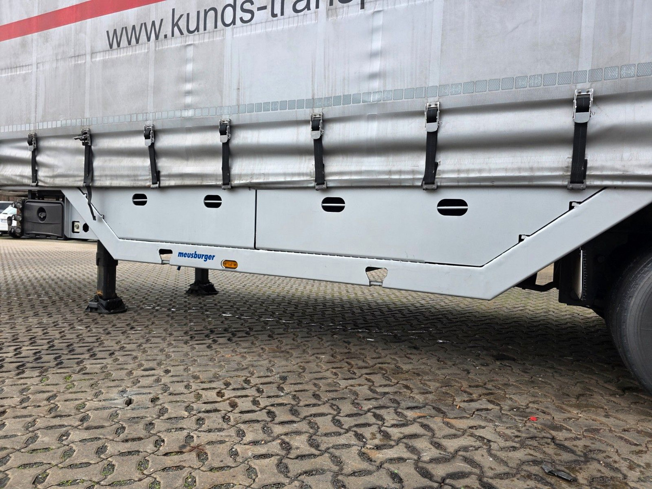 Semirremolque lona Meusburger MPS-3 / Radmulde / Lenk-Liftachse /Verbreiterbar: foto 20