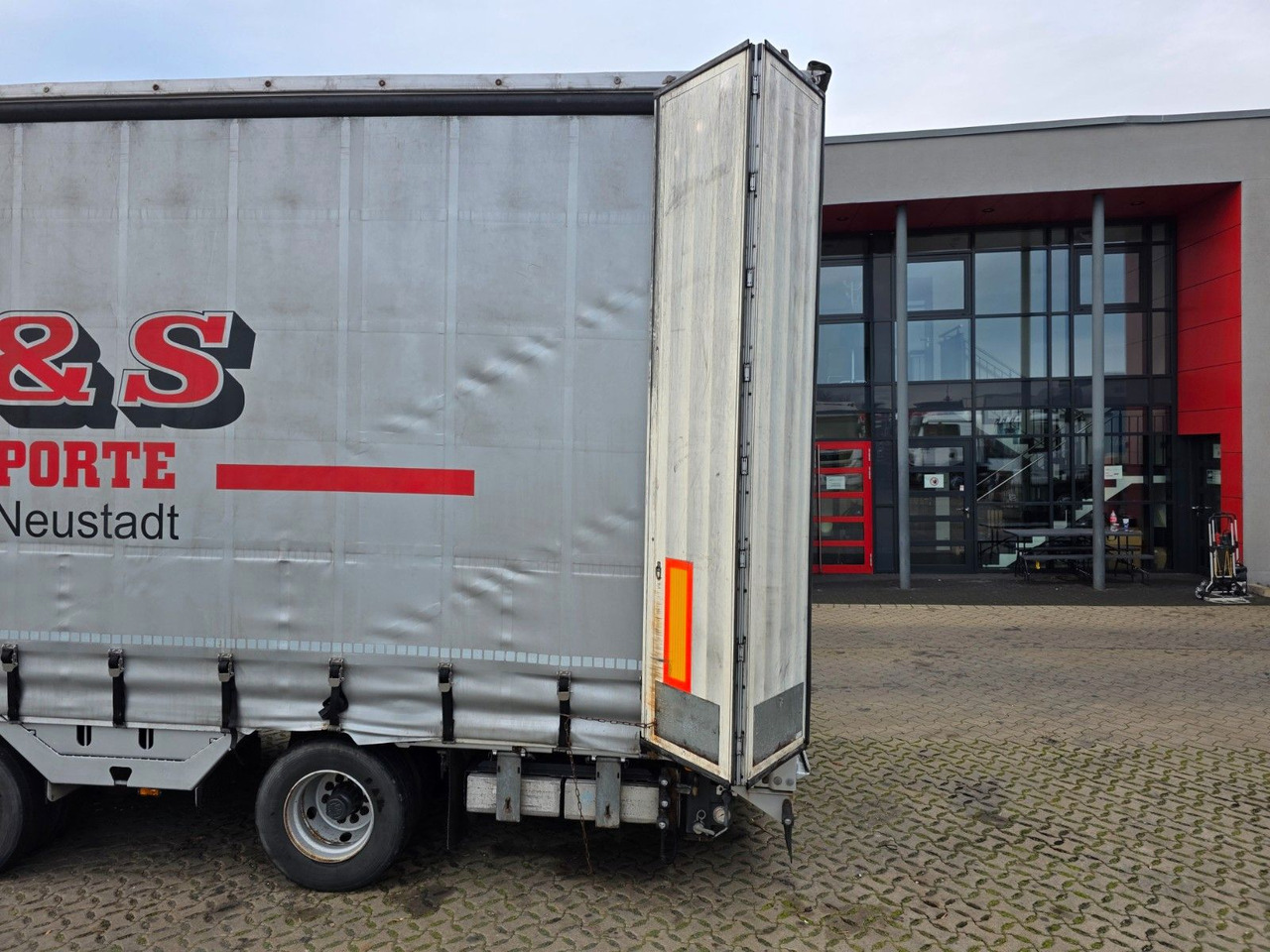 Semirremolque lona Meusburger MPS-3 / Radmulde / Lenk-Liftachse /Verbreiterbar: foto 19