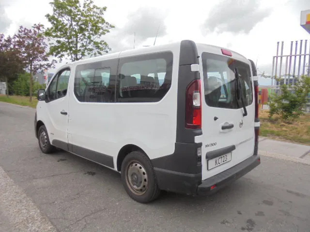 Nissan NV 300 - Autobús: foto 4 Nissan NV 300 - Autobús: foto 4