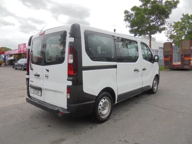 Nissan NV 300 - Autobús: foto 4 Nissan NV 300 - Autobús: foto 4